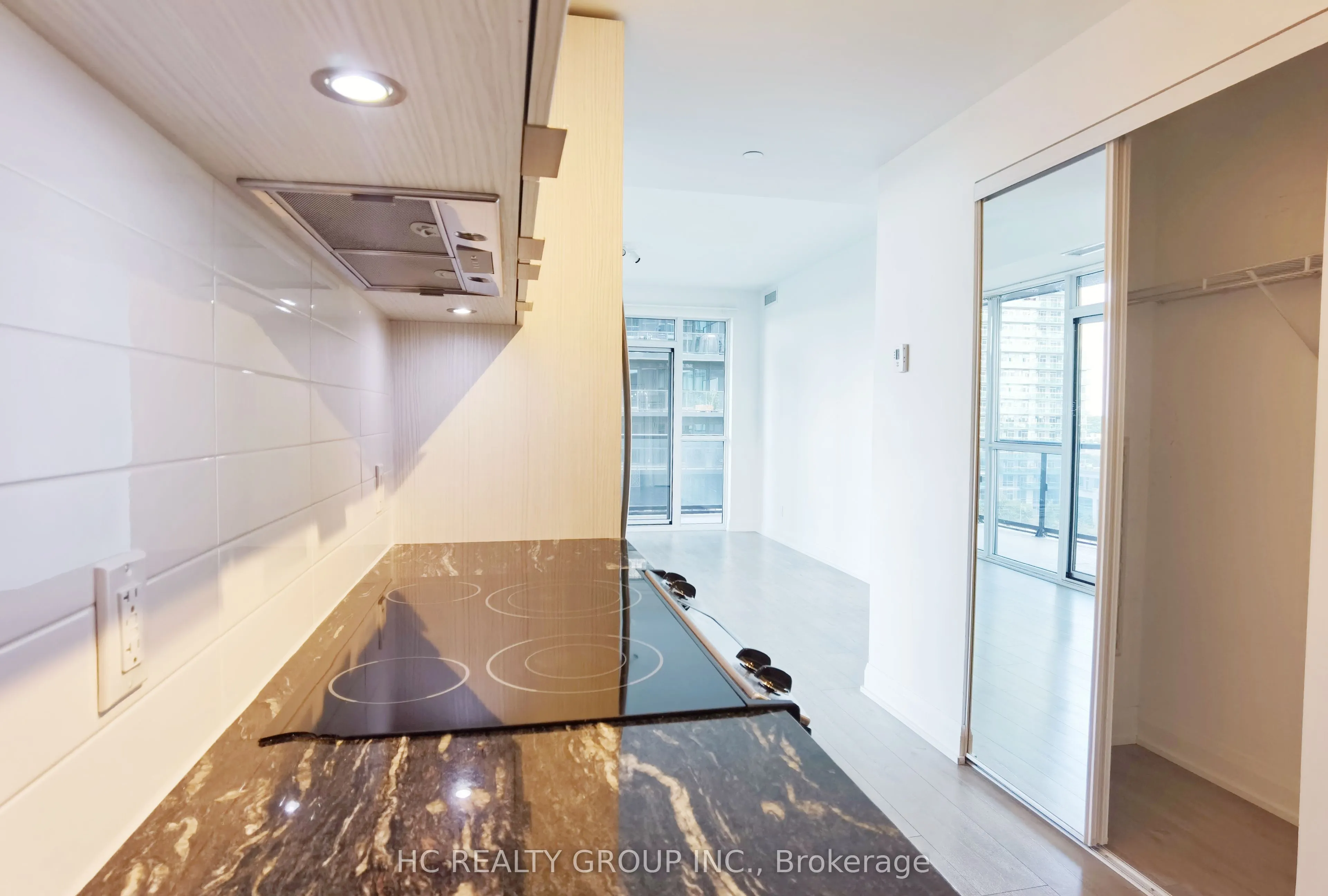 110 Marine Parade Drive, #909