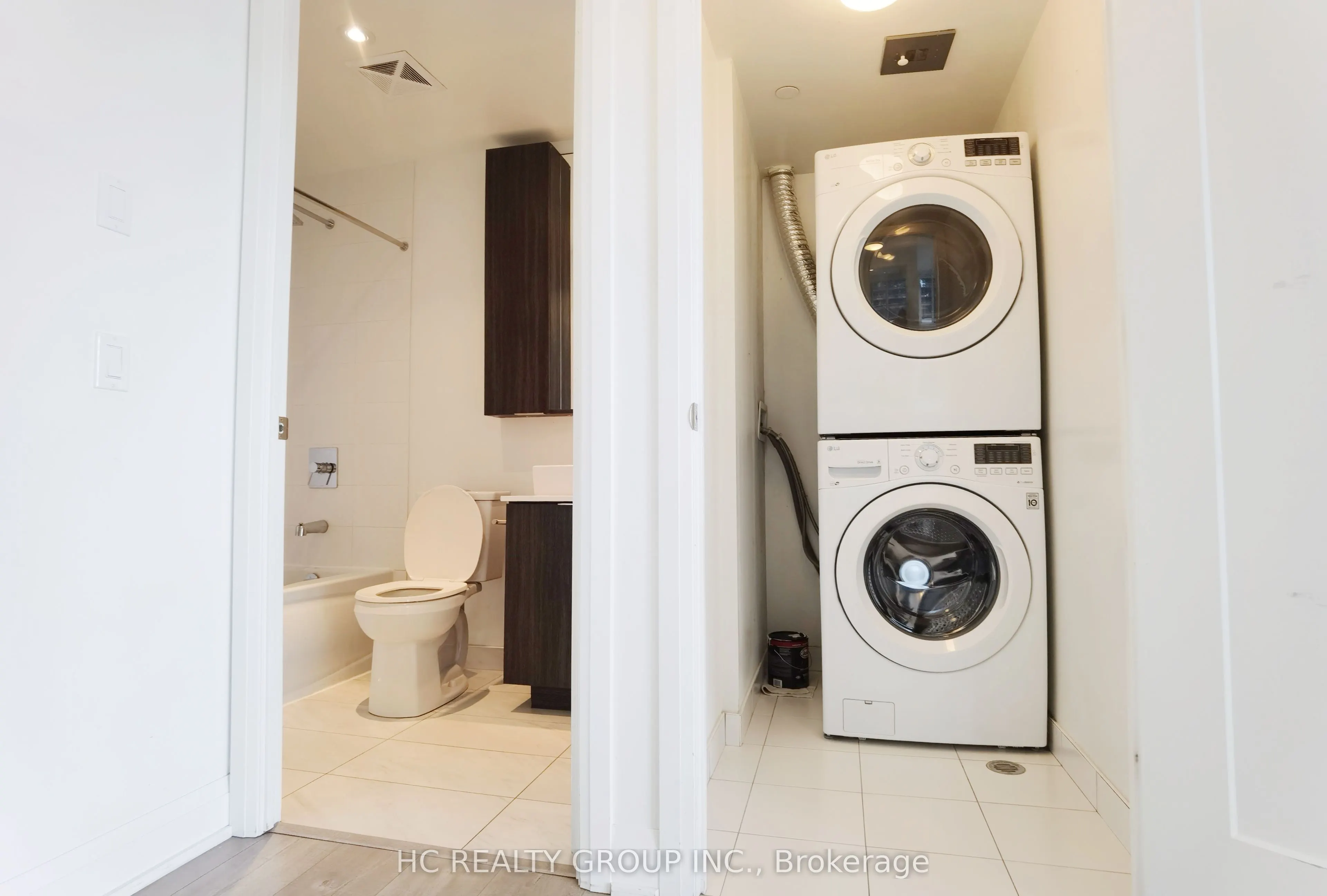 110 Marine Parade Drive, #909