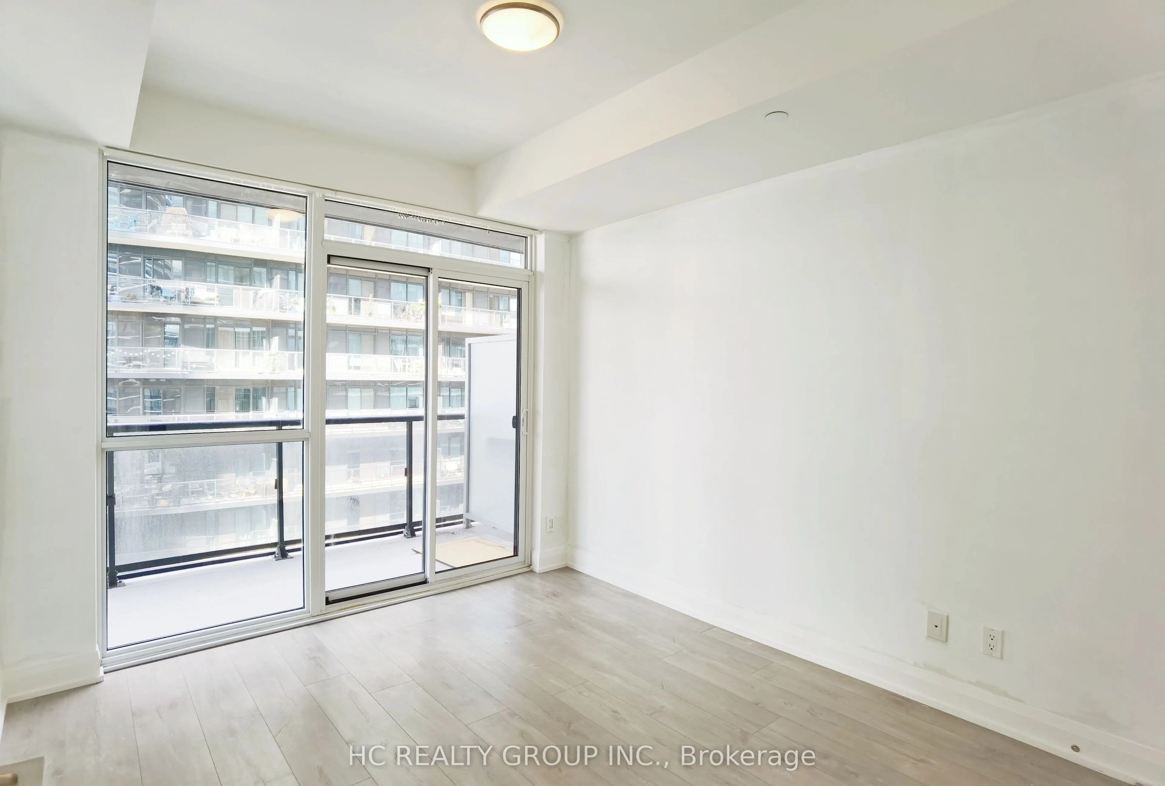 110 Marine Parade Drive, #909