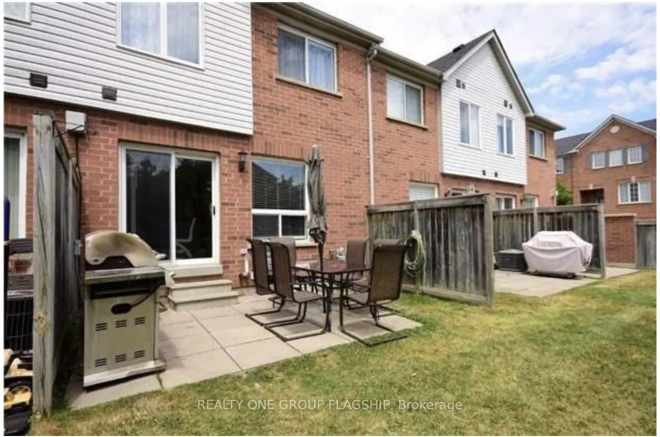 5530 Glen Erin Drive, #166