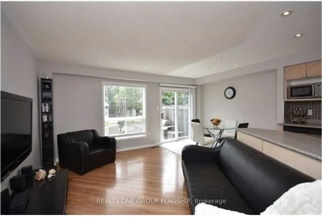 5530 Glen Erin Drive, #166