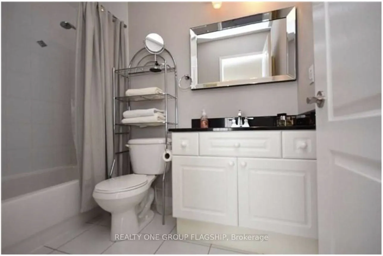 5530 Glen Erin Drive, #166