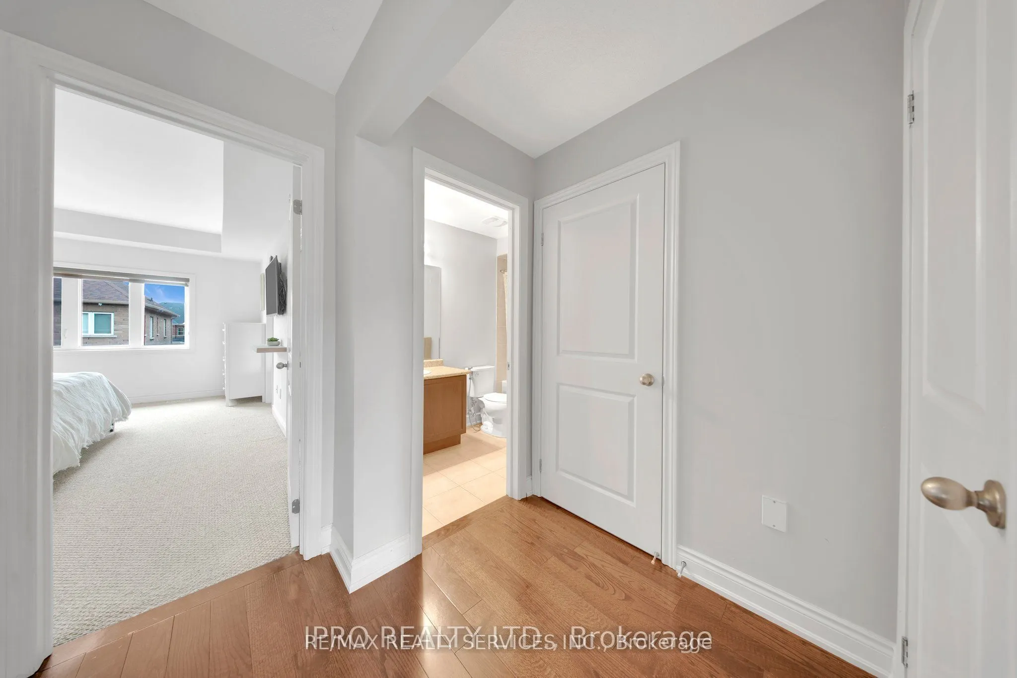 12 Goodsway Street