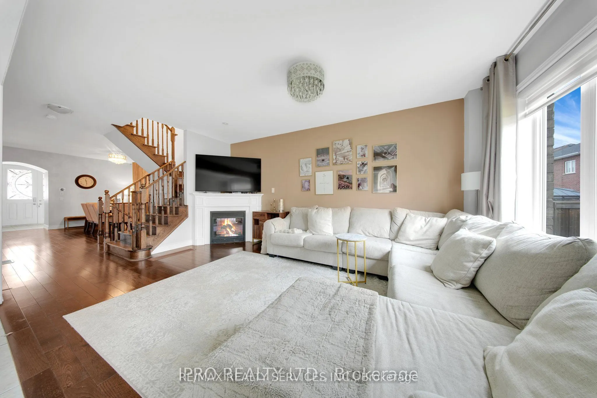 12 Goodsway Street