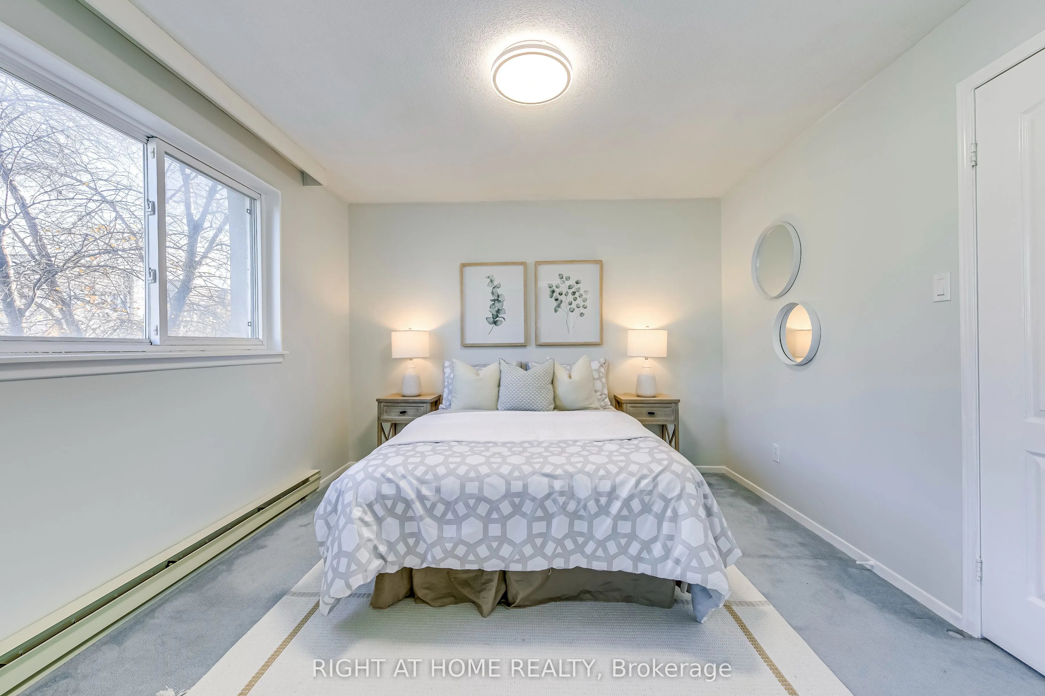 1055 Dundas Street E, #202