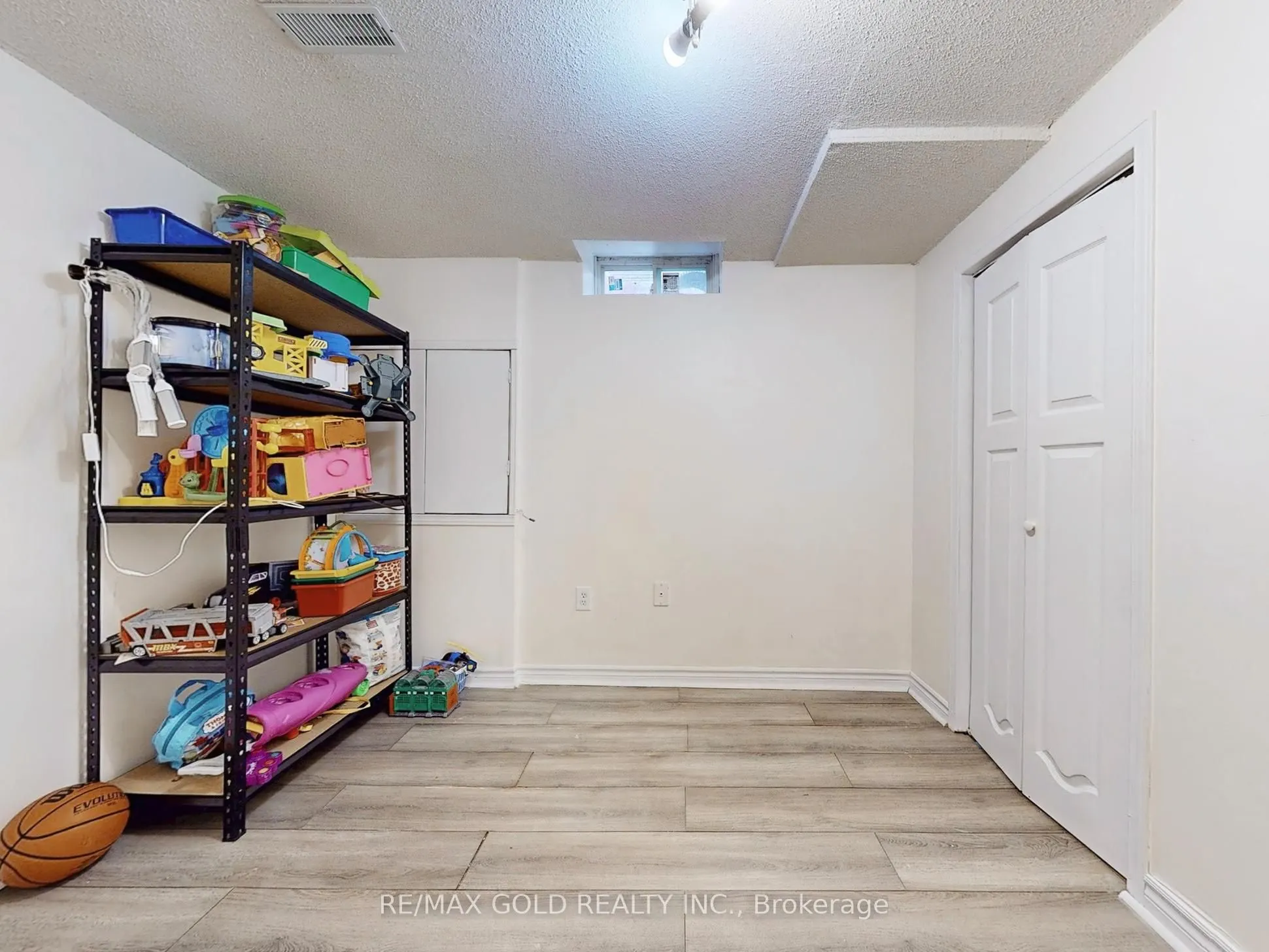 172 Desert Sand Drive