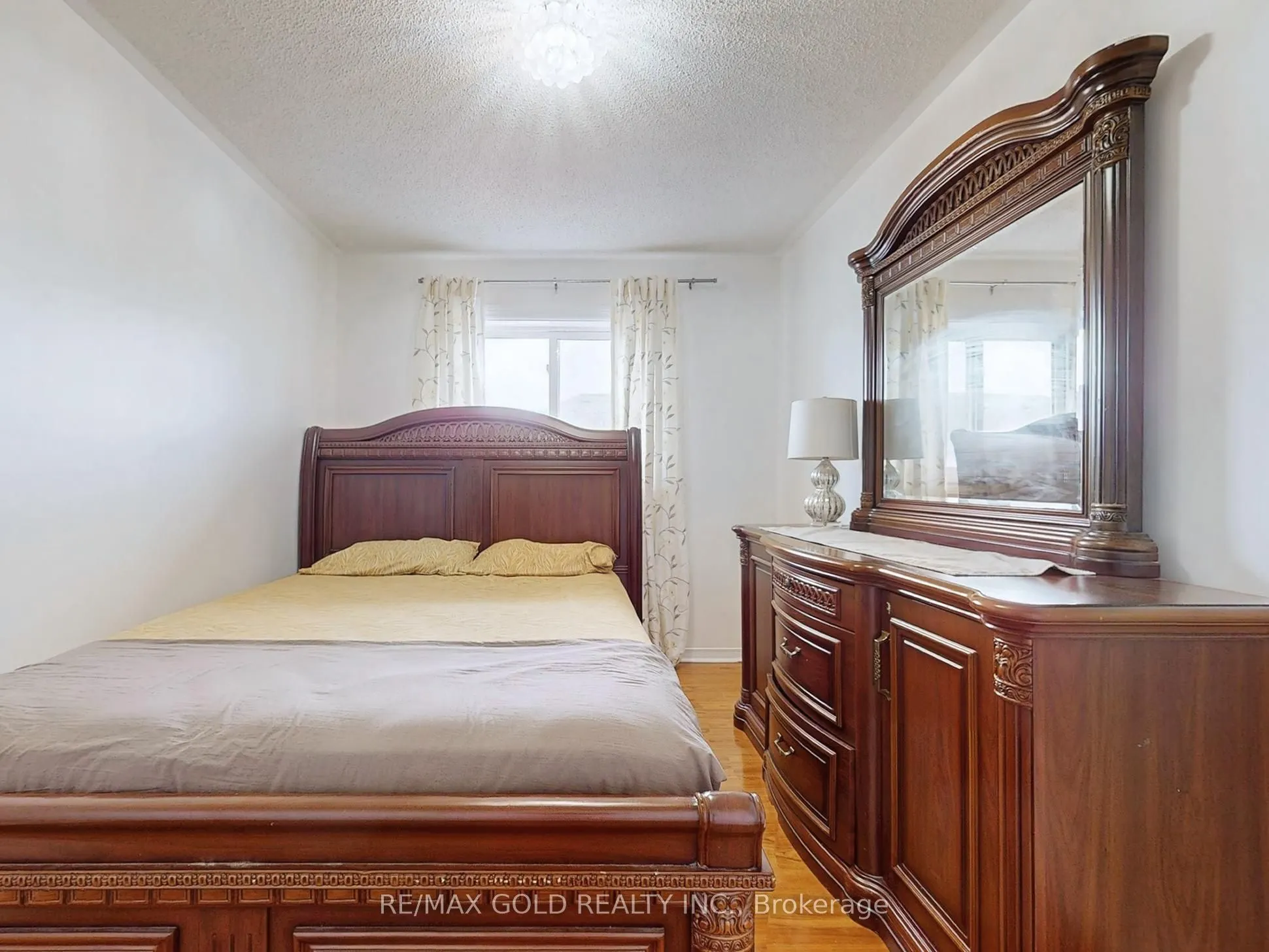 172 Desert Sand Drive