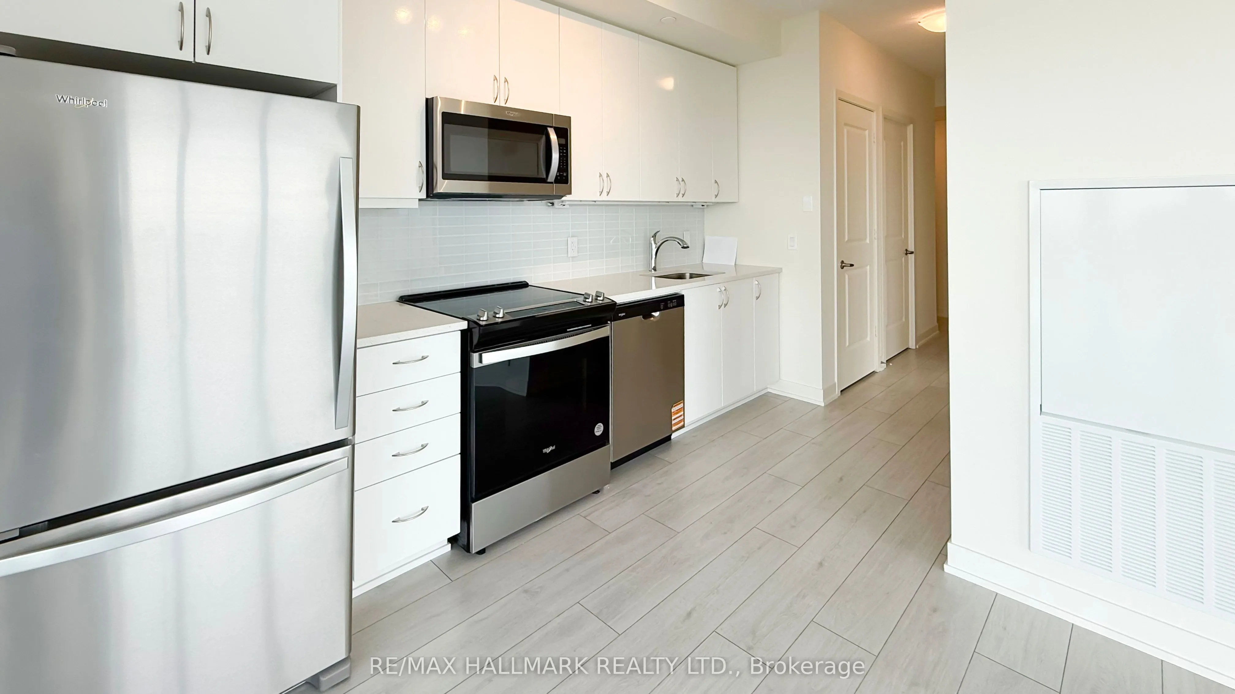 38 Annie Craig Drive, #4811