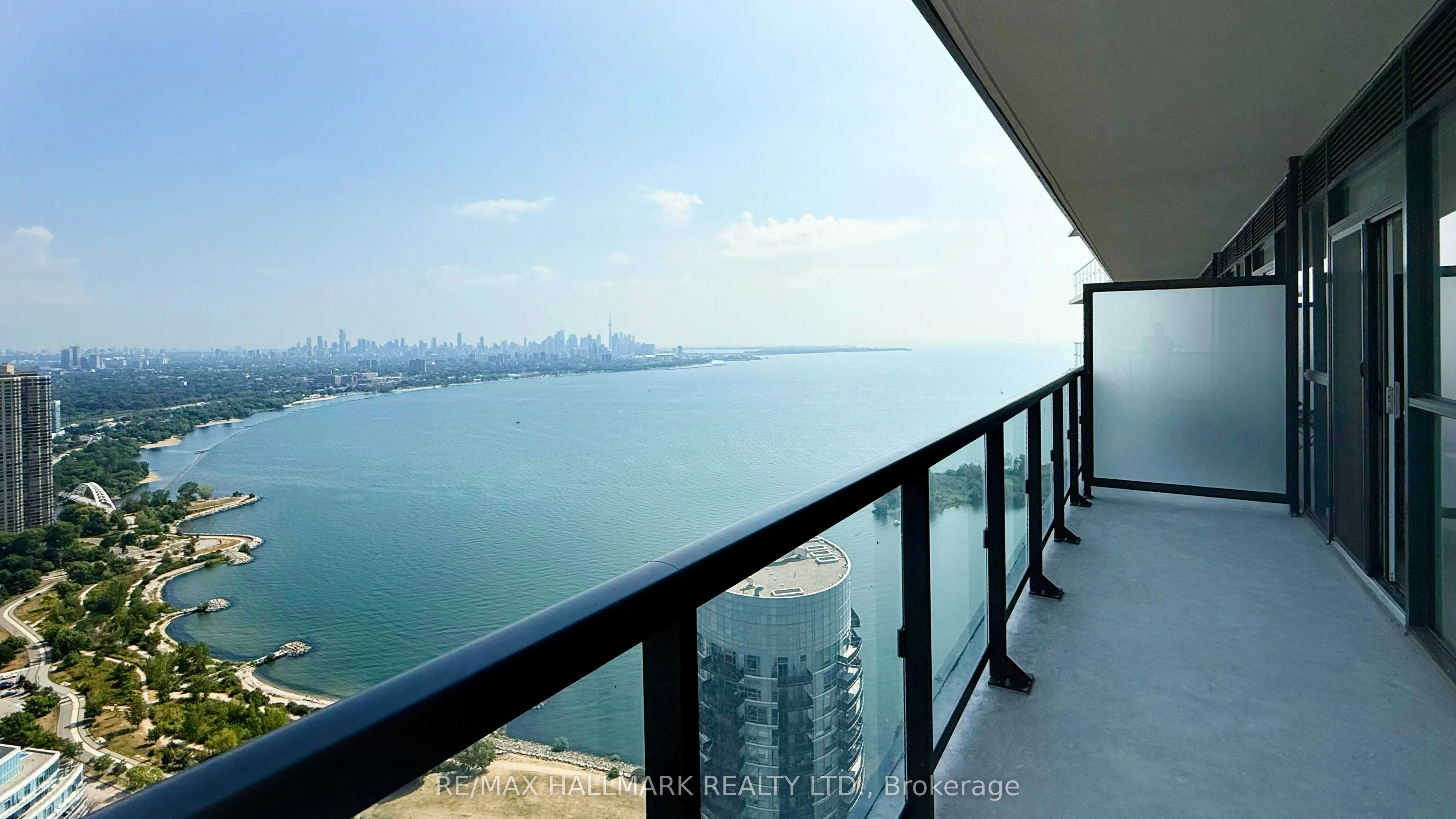 38 Annie Craig Drive, #4811