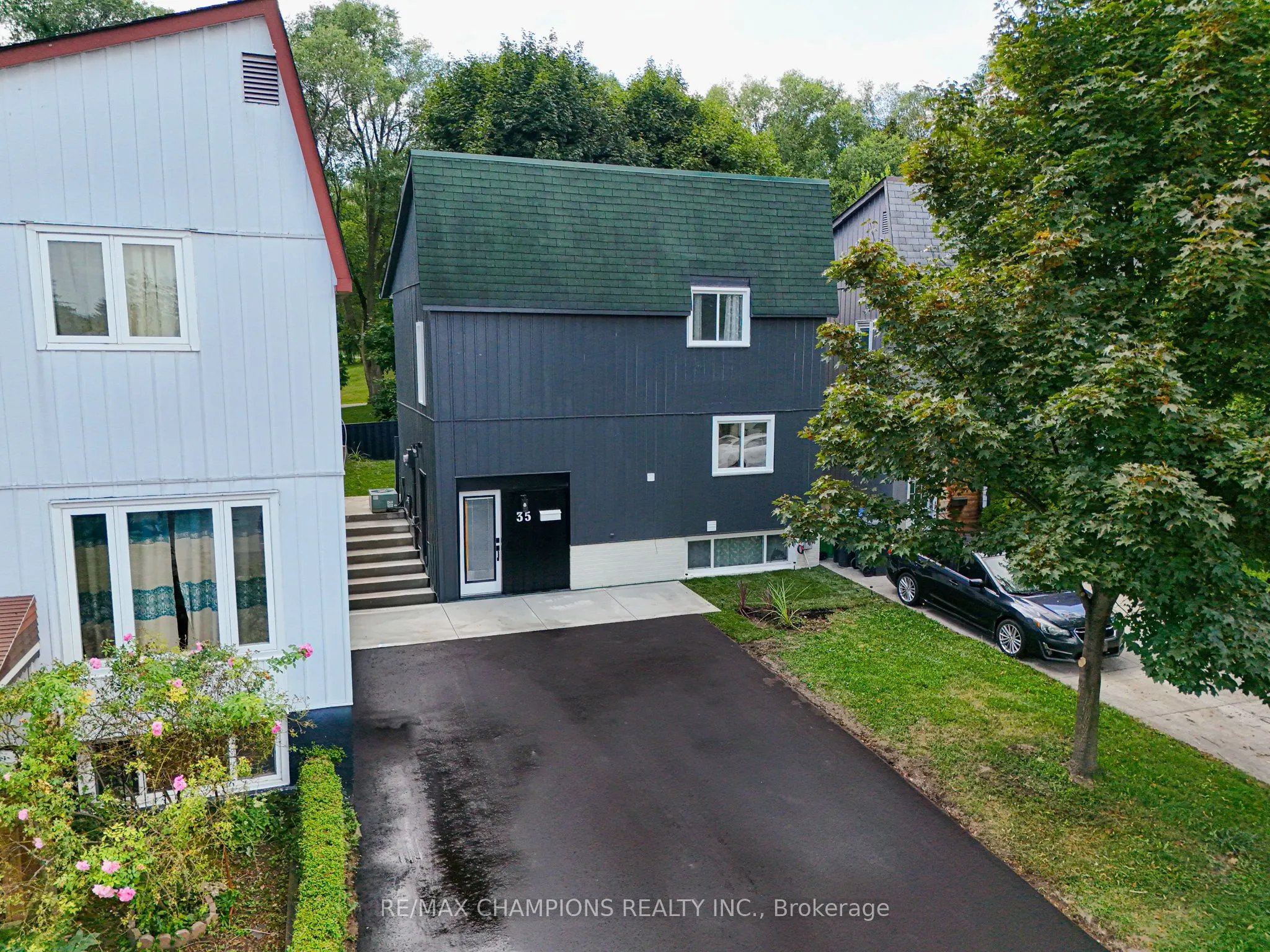 35 Hercules Court