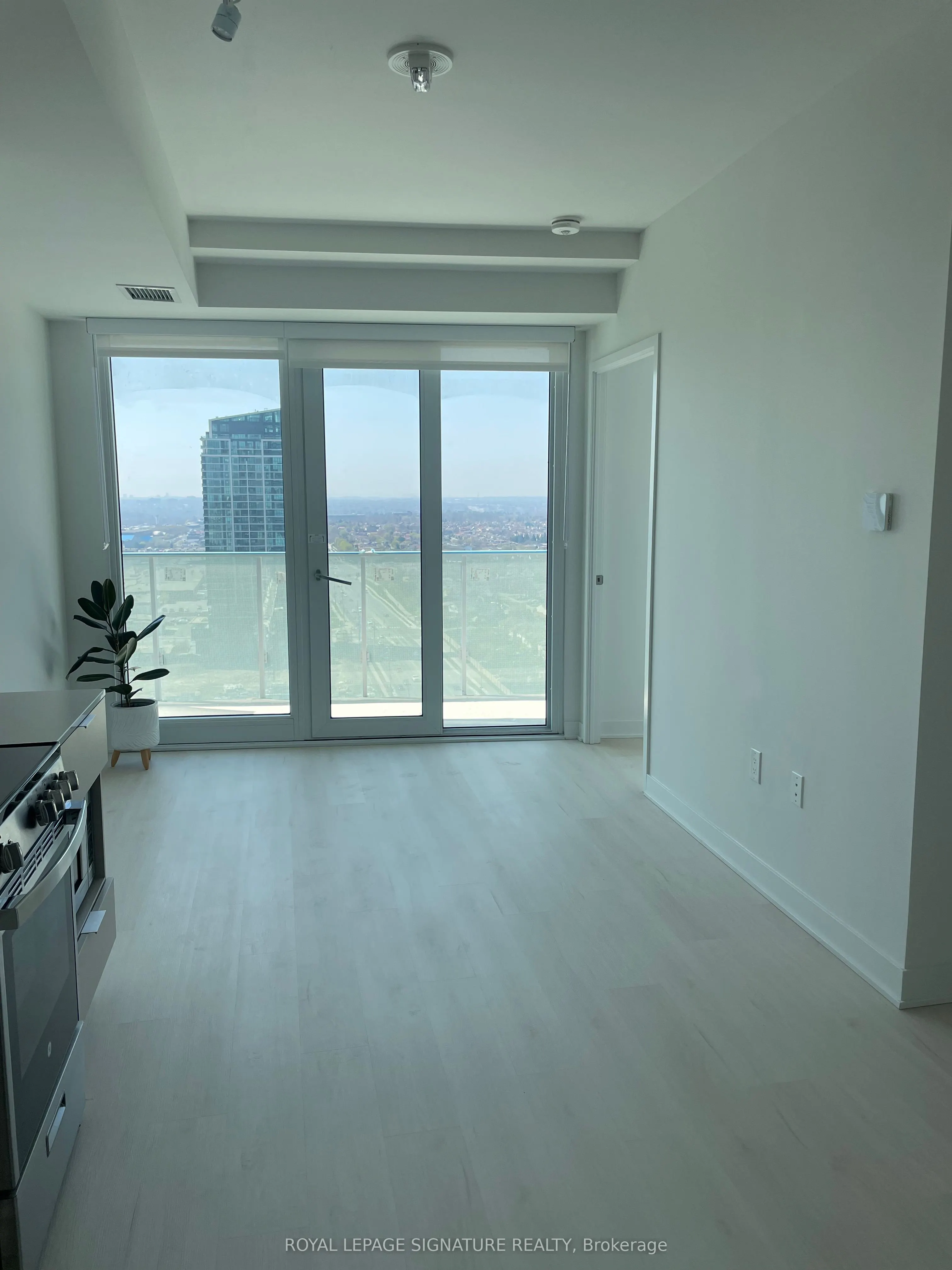 3900 Confederation Parkway, #2008