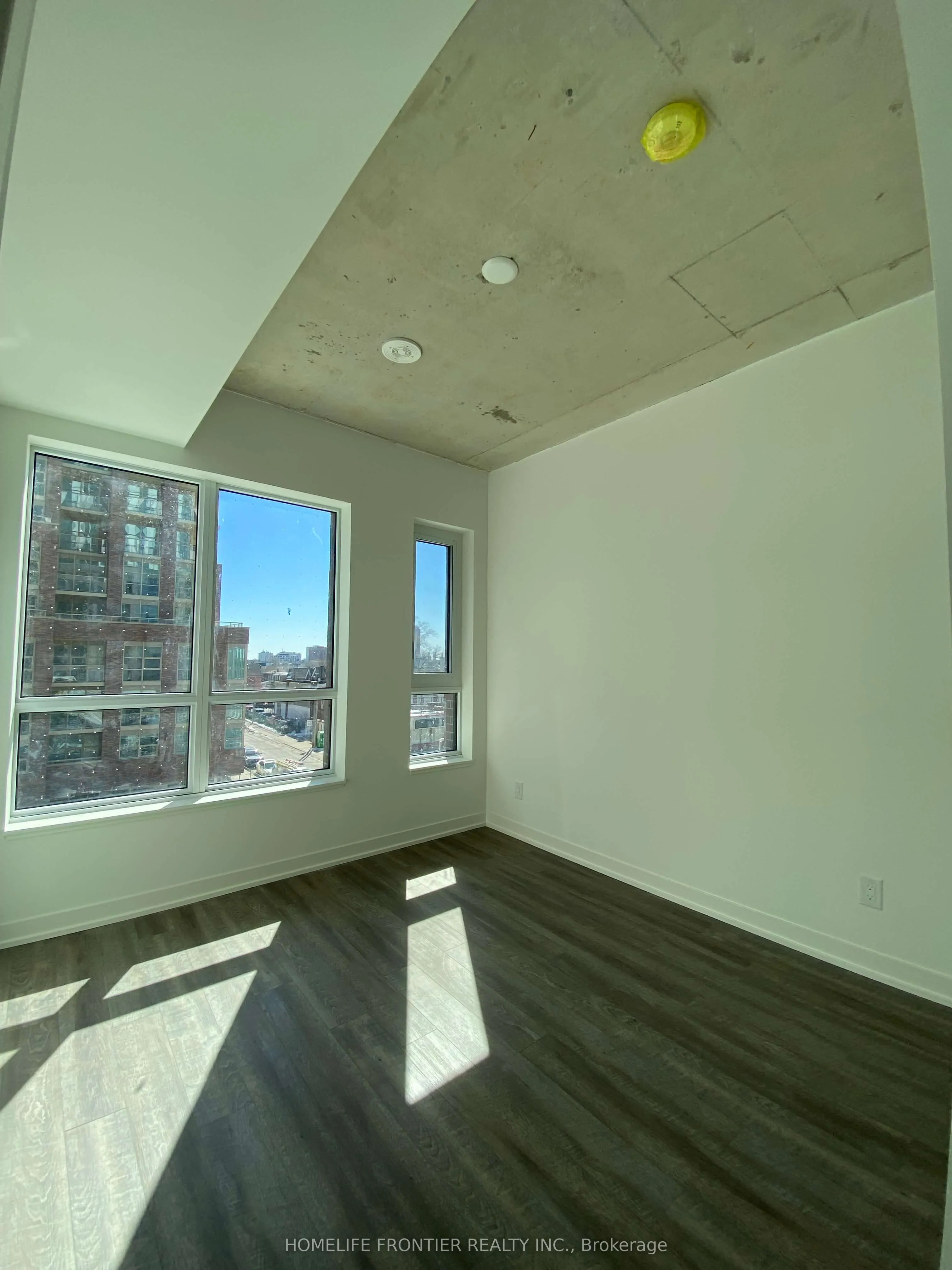 1808 St. Clair Avenue W, #412