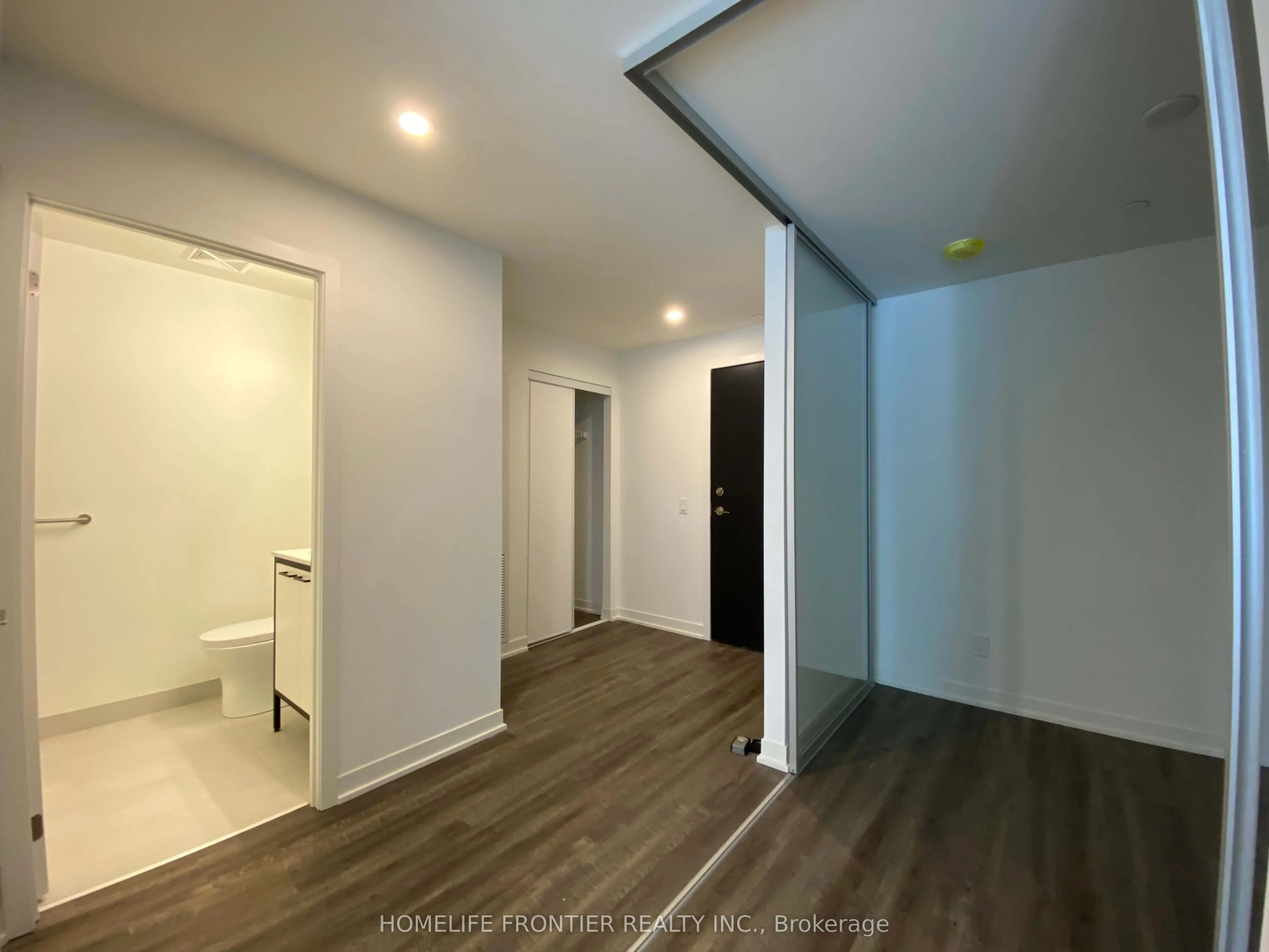 1808 St. Clair Avenue W, #412