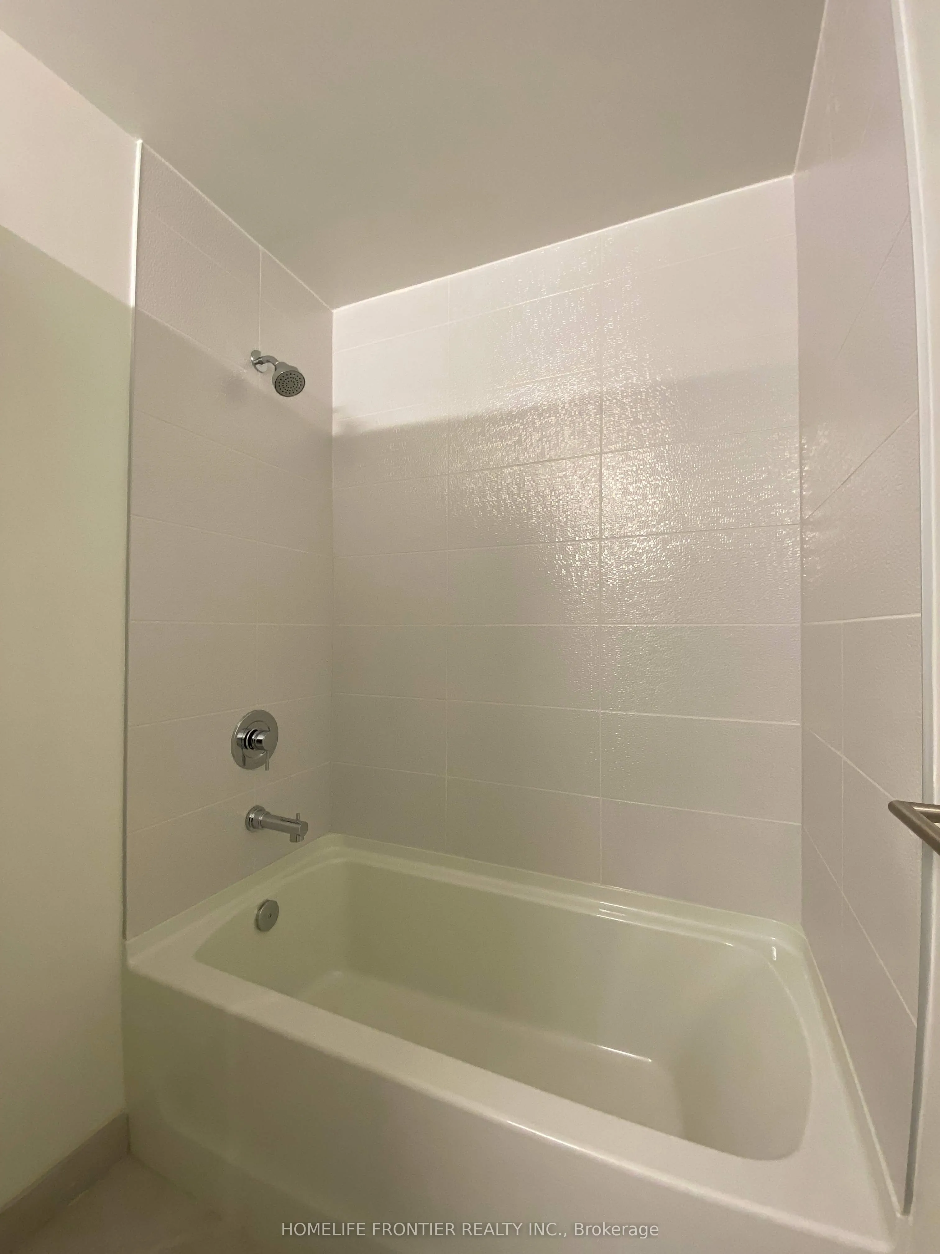 1808 St. Clair Avenue W, #412