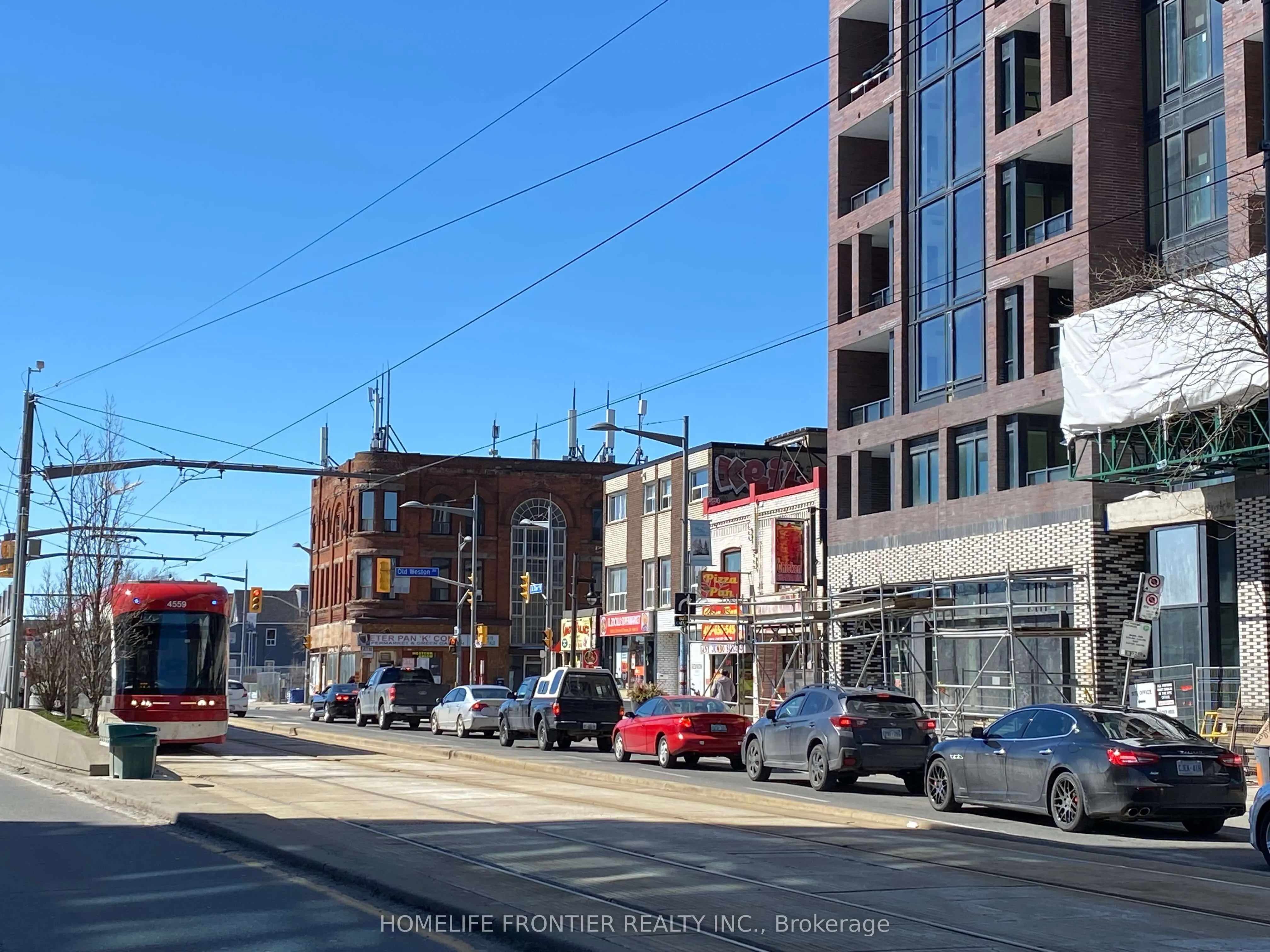 1808 St. Clair Avenue W, #412