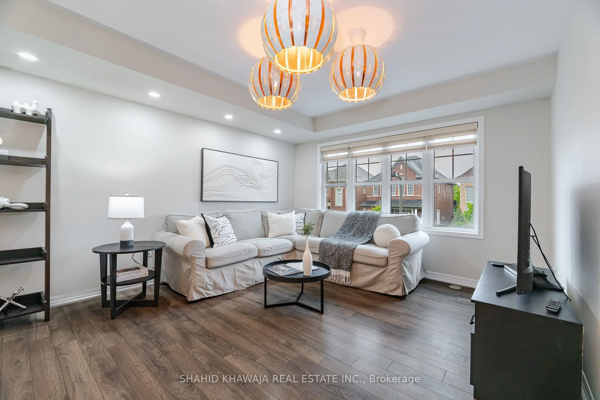 3078 Gardenia Gate