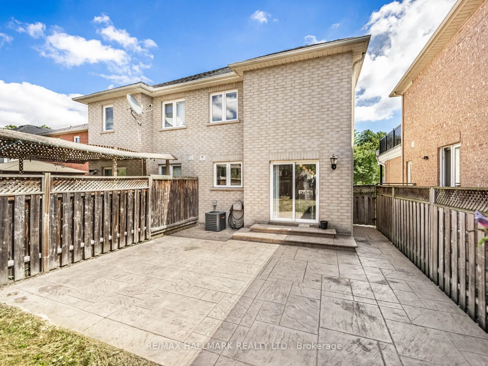 6630 Blackheath Ridge