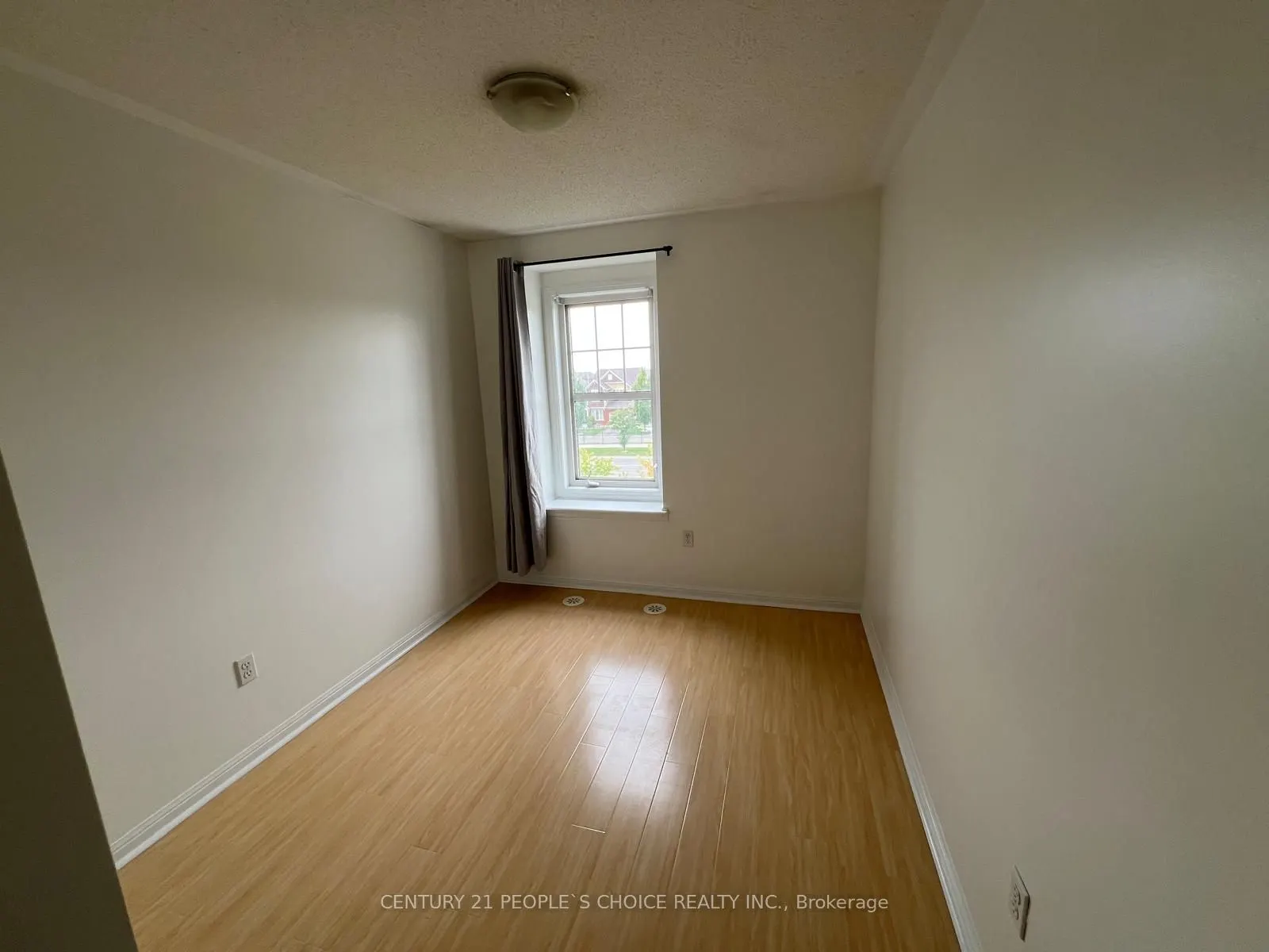 15 Lanternlight Lane