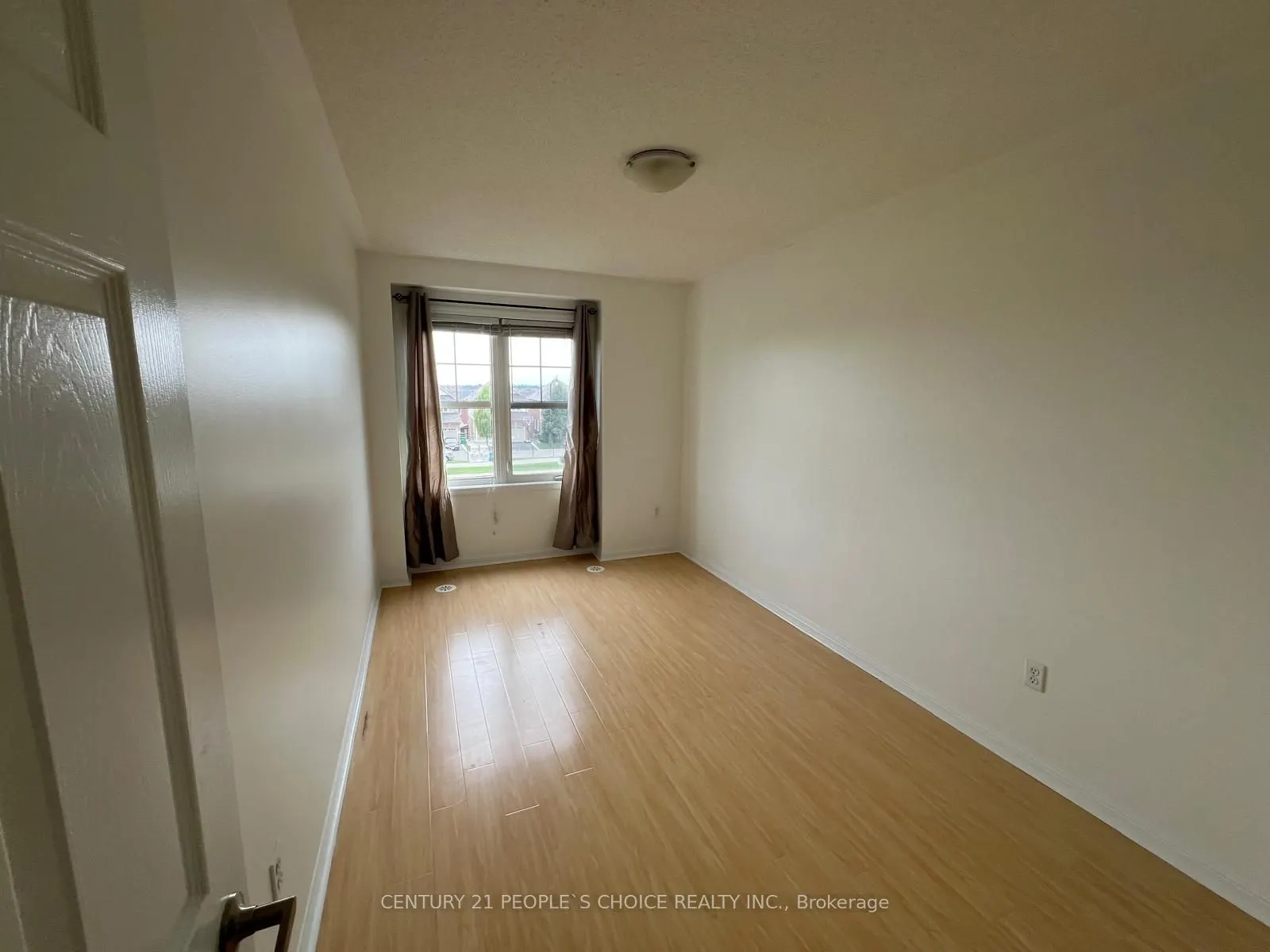 15 Lanternlight Lane
