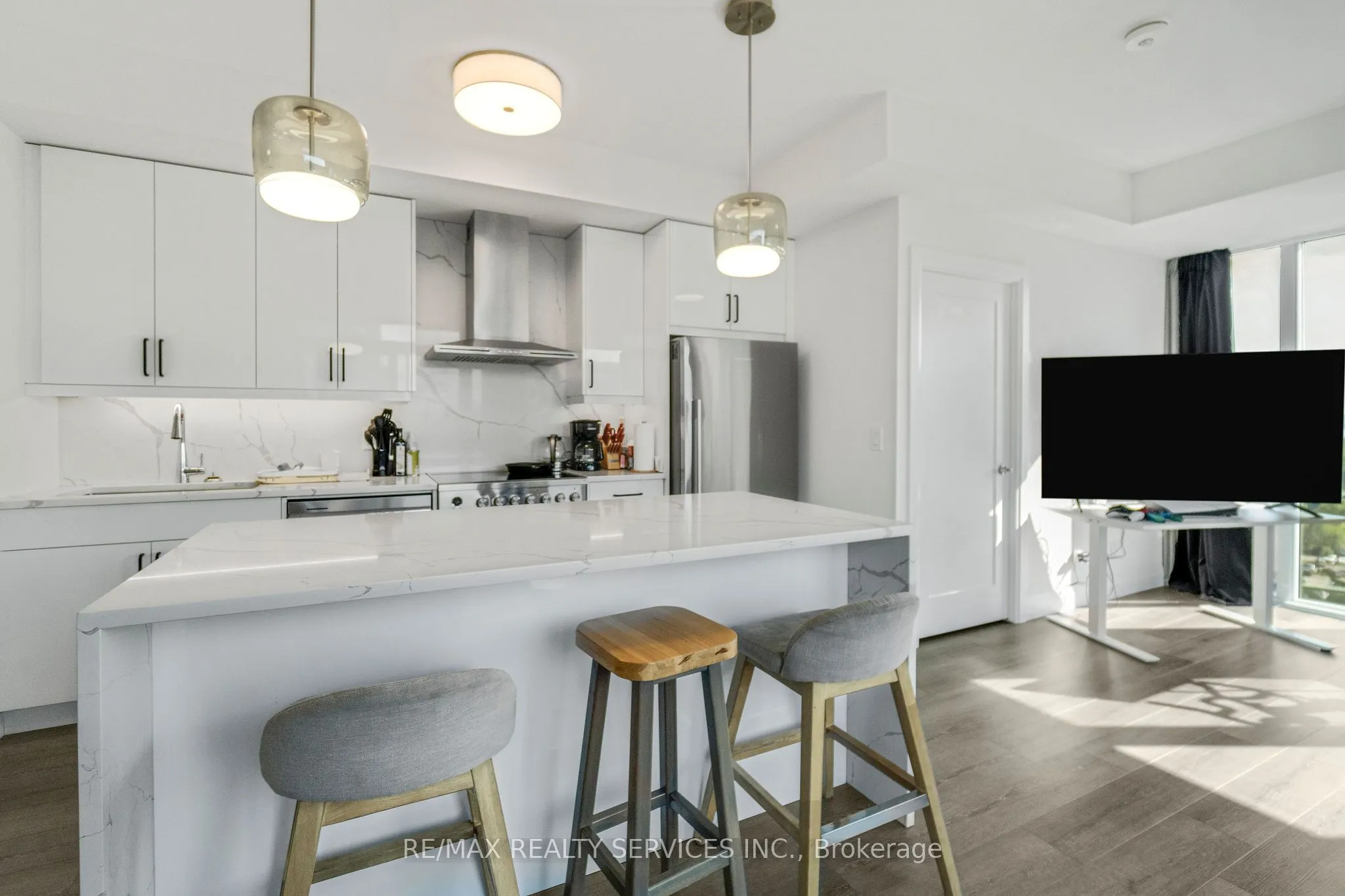 500 Brock Avenue, #1302