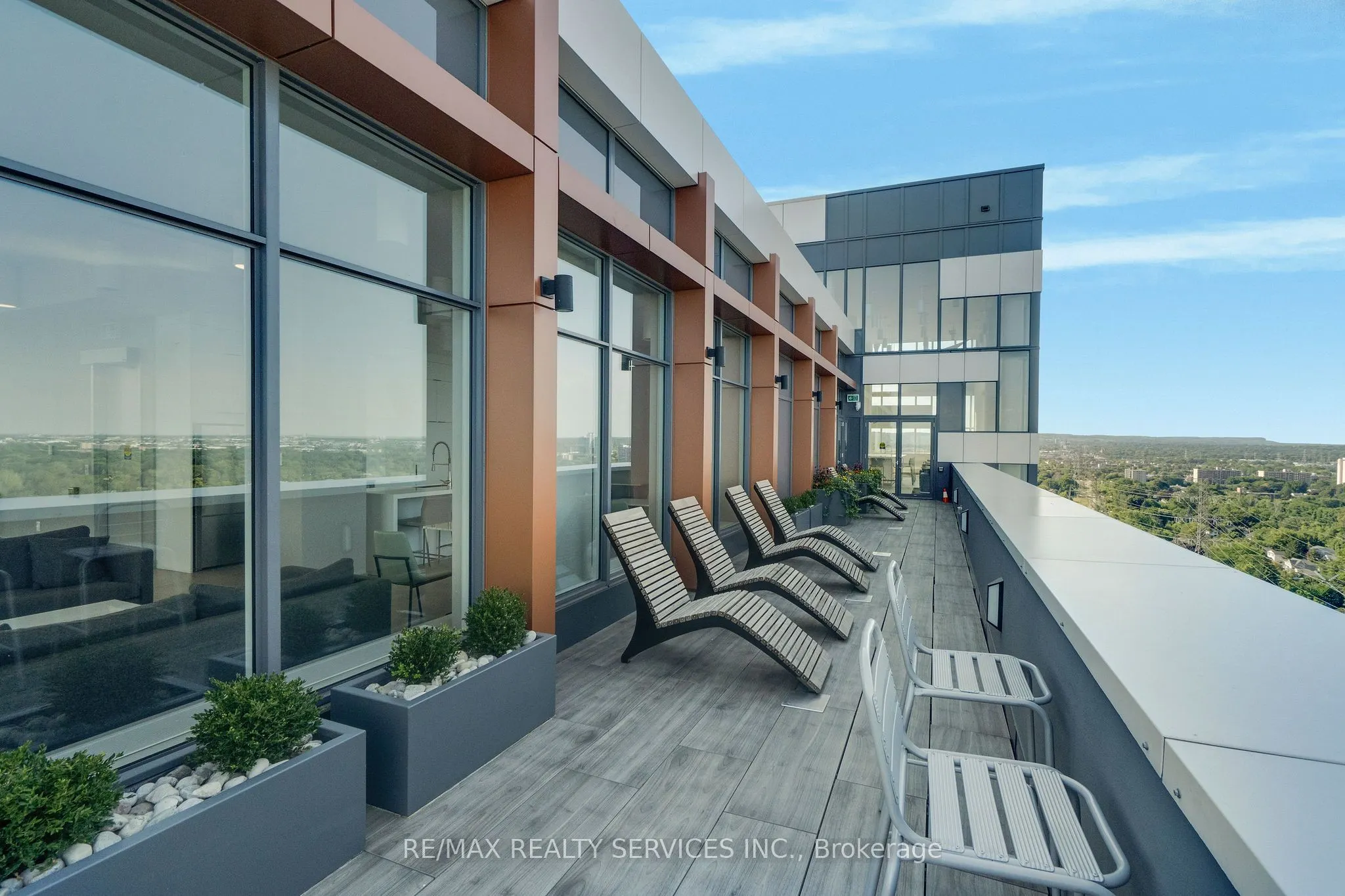 500 Brock Avenue, #1302