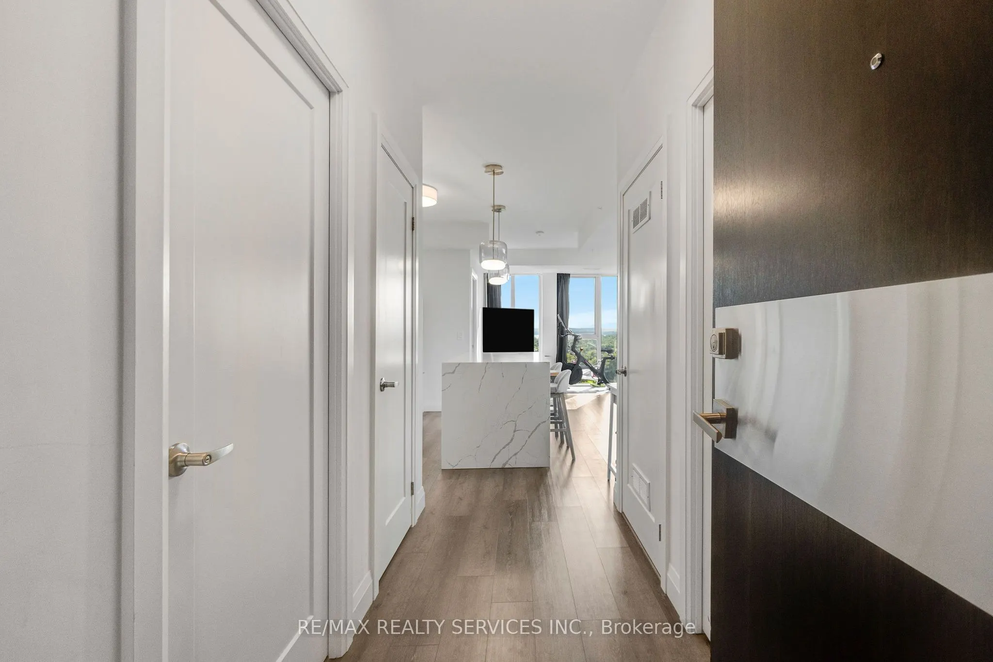 500 Brock Avenue, #1302