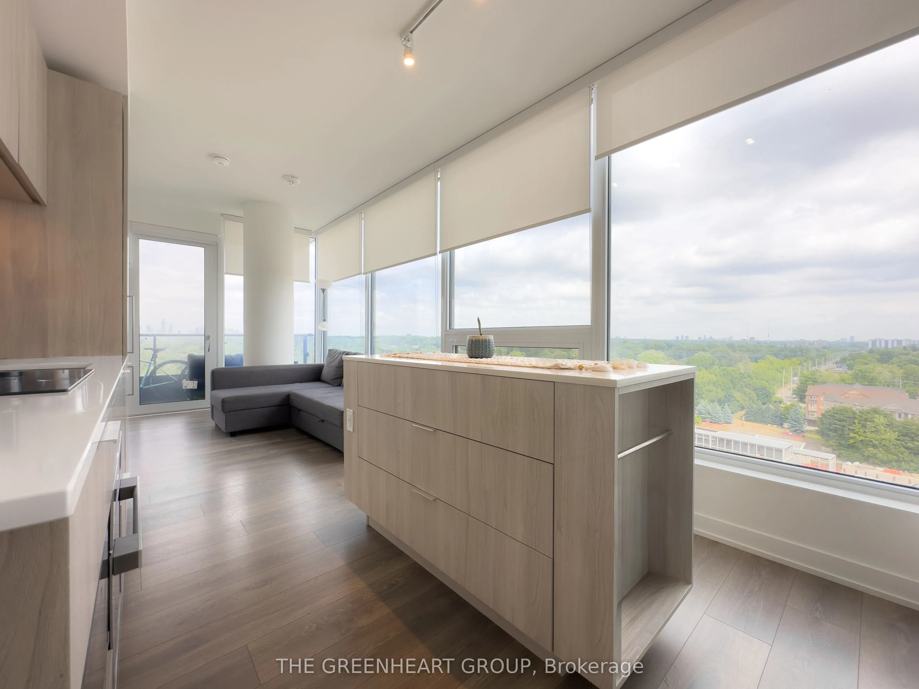 28 Ann Street, #917