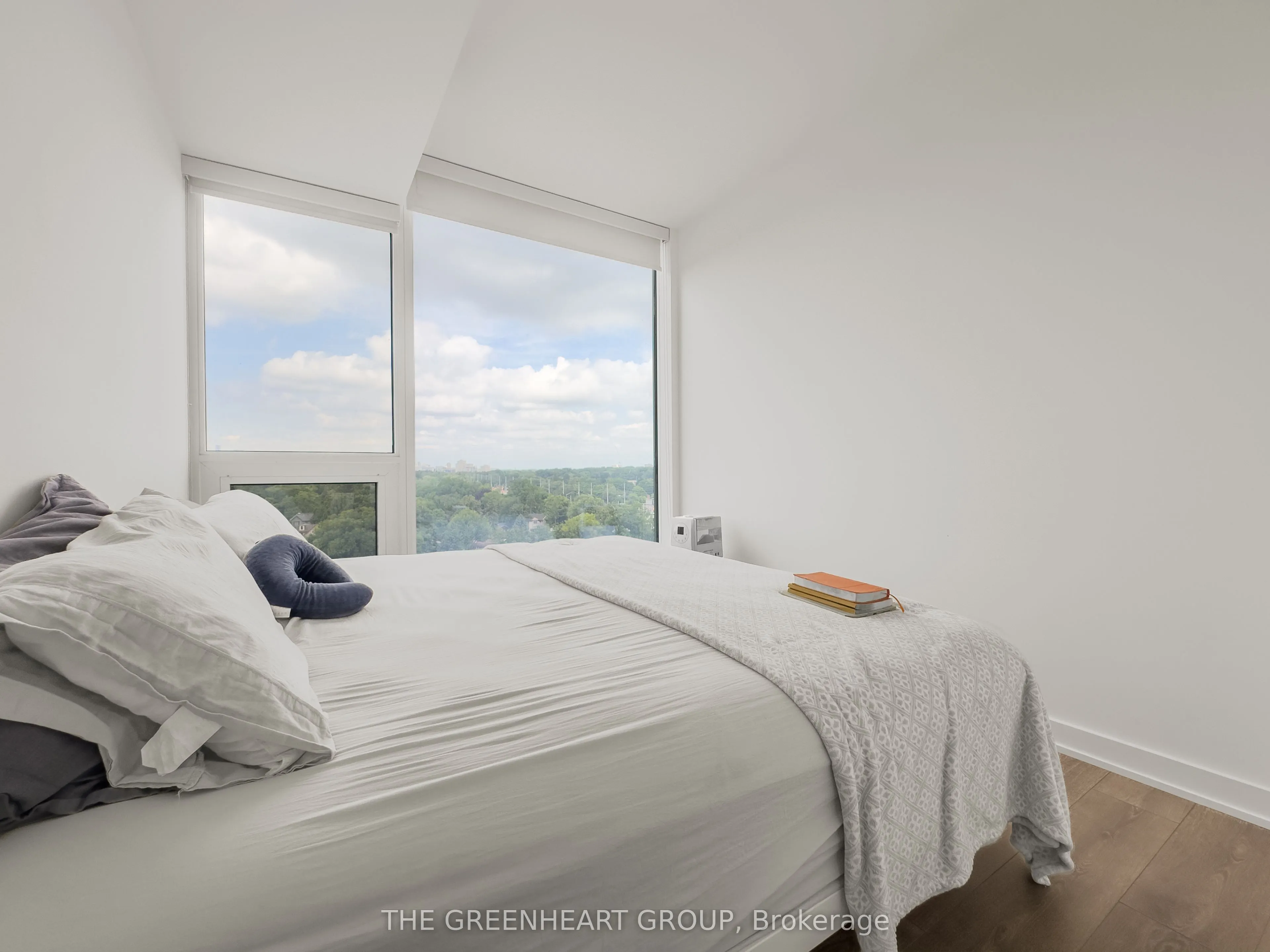28 Ann Street, #917
