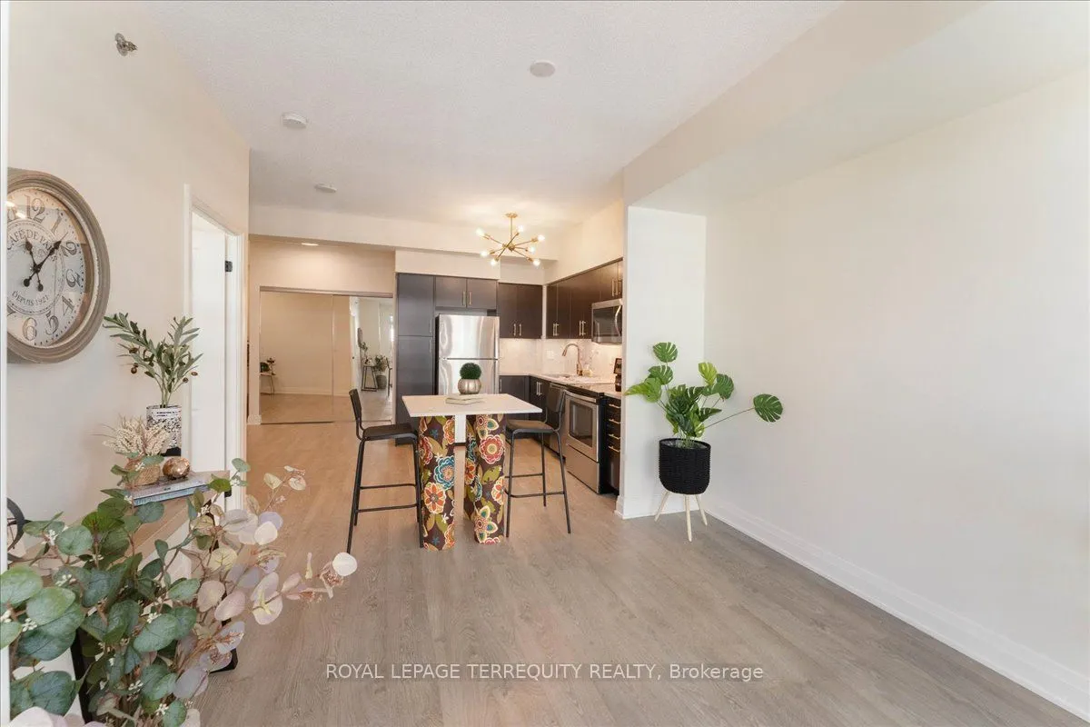 55 Speers Road, #1301