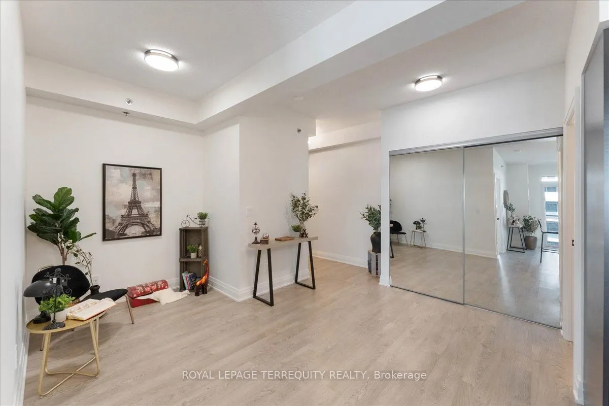 55 Speers Road, #1301