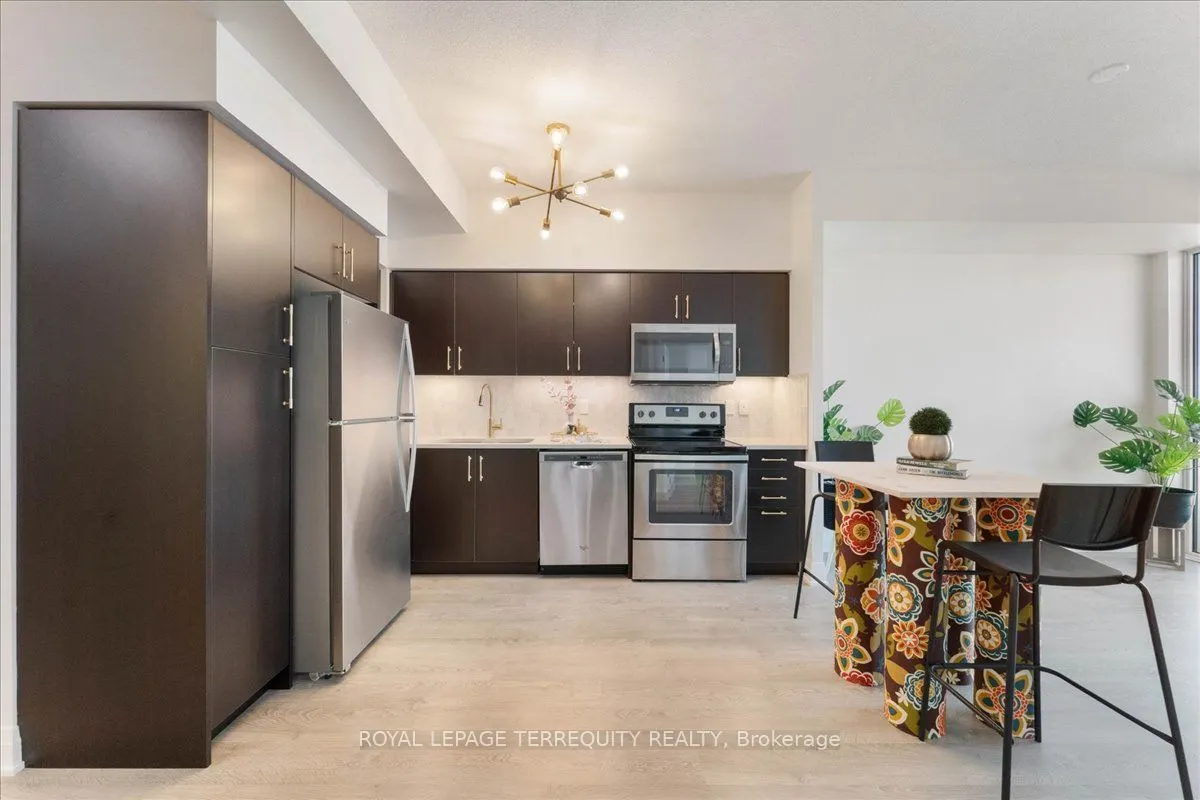 55 Speers Road, #1301