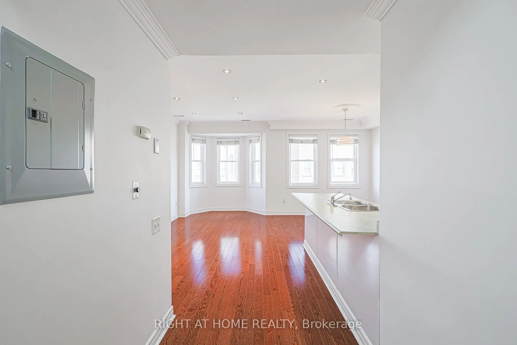 760 Lawrence Avenue W, #78