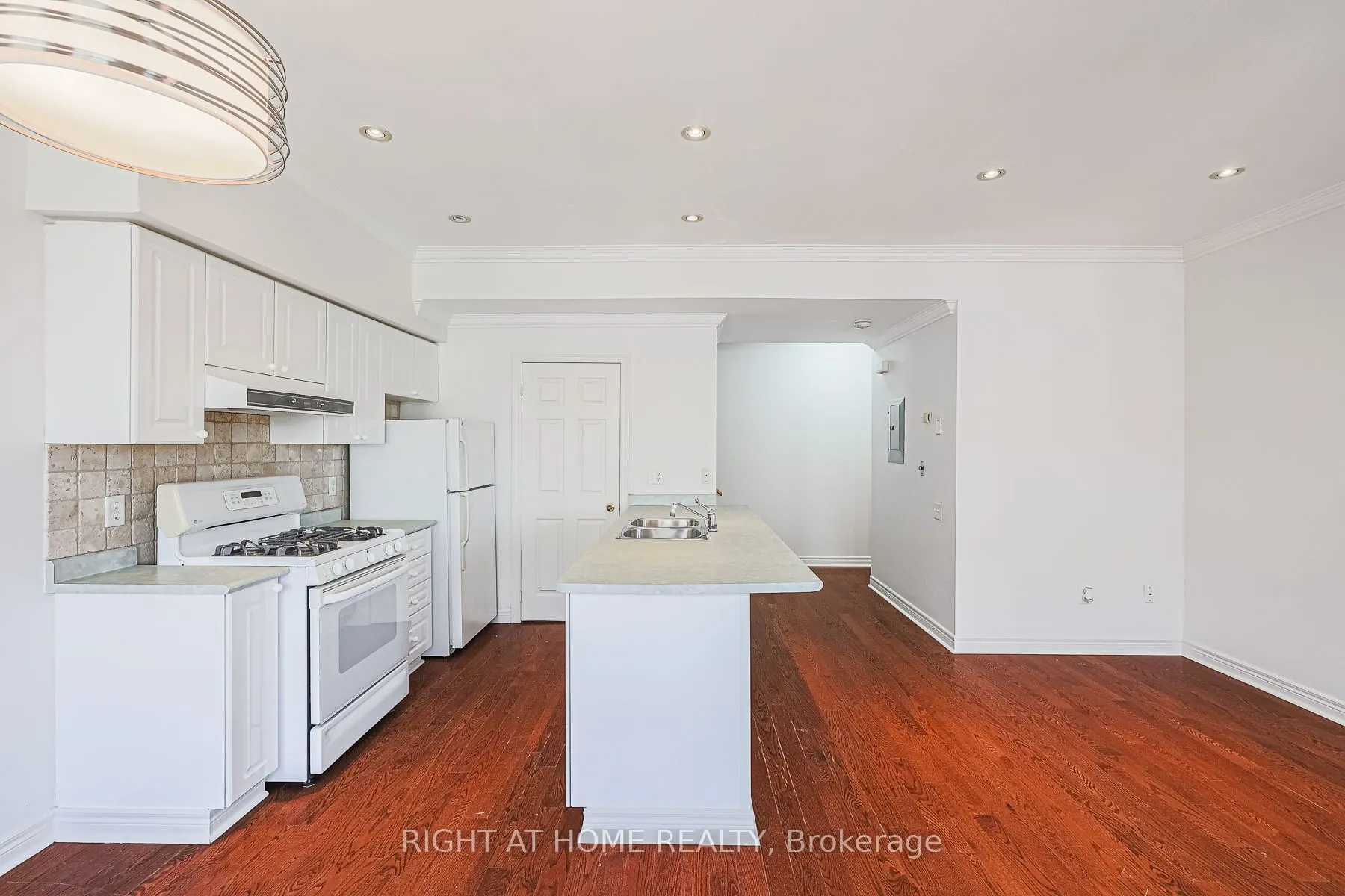 760 Lawrence Avenue W, #78