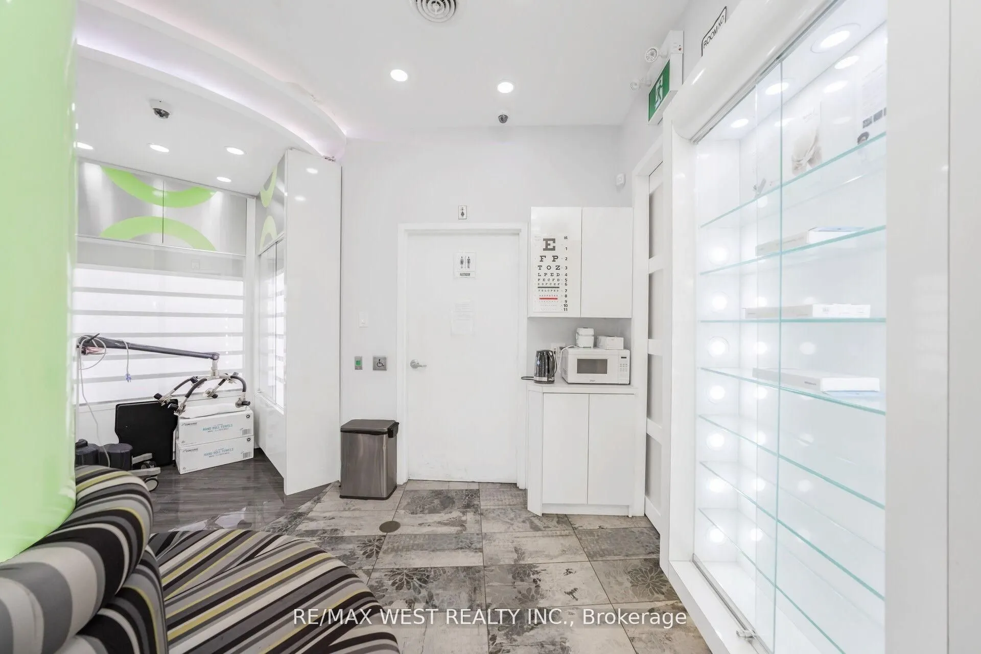 7990 Kennedy Road, #12