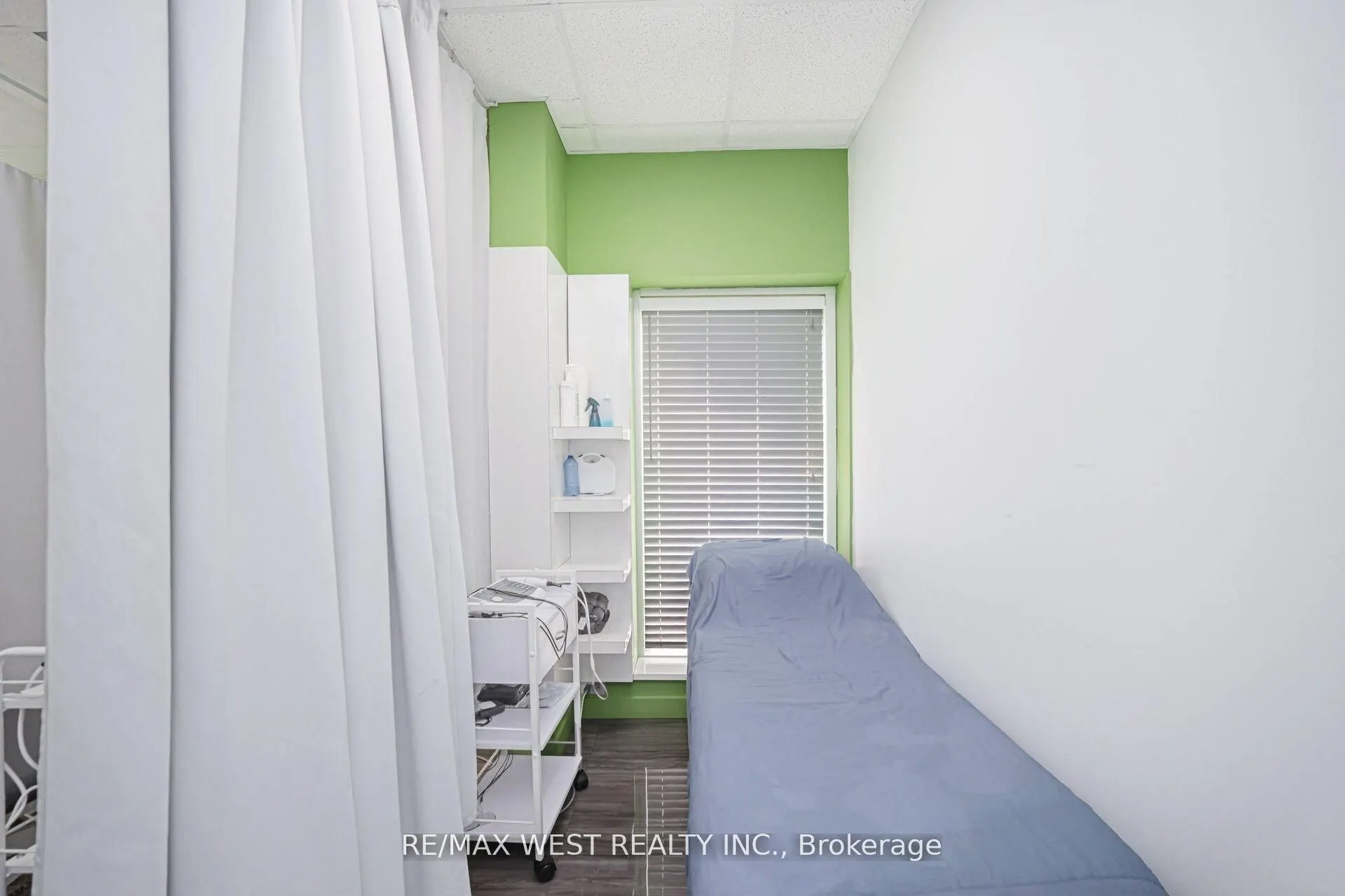 7990 Kennedy Road, #12