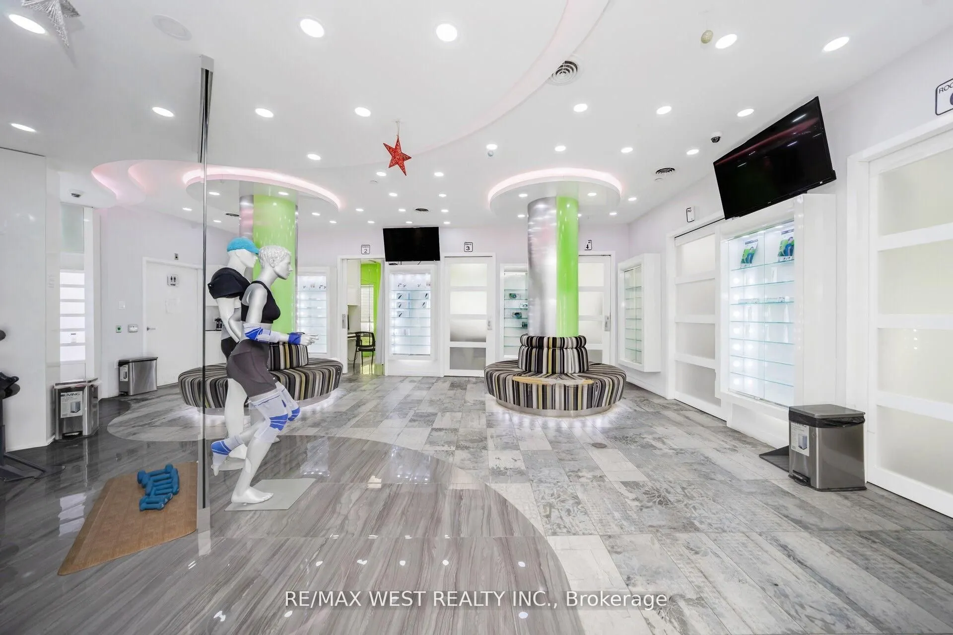 7990 Kennedy Road, #12