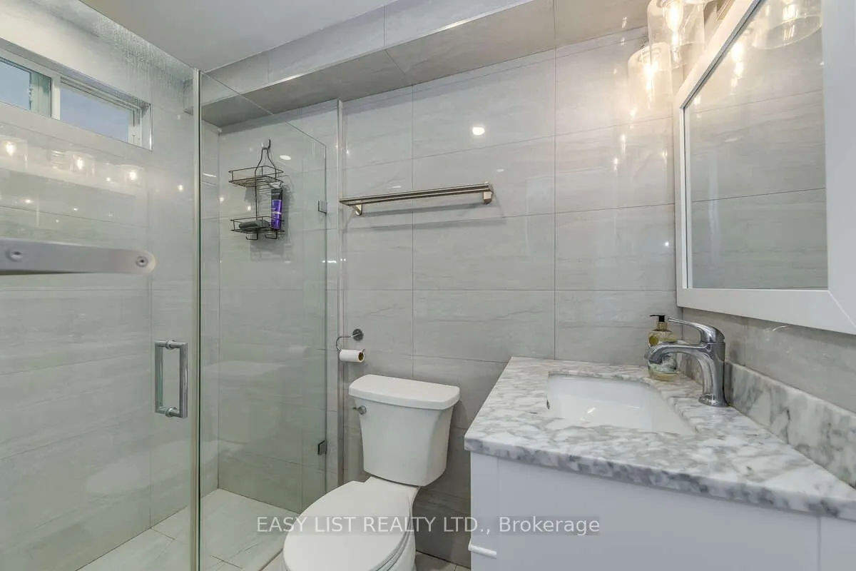 2598 Chalkwell Close