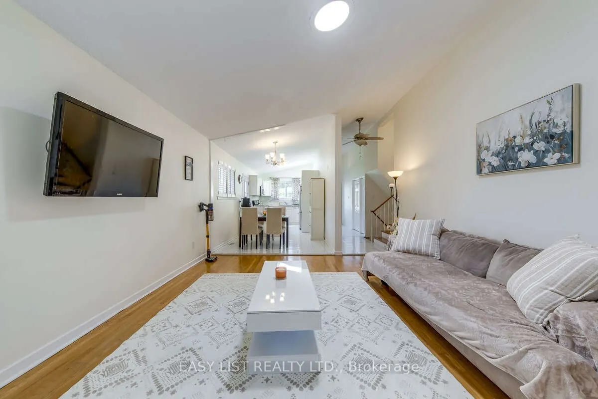 2598 Chalkwell Close