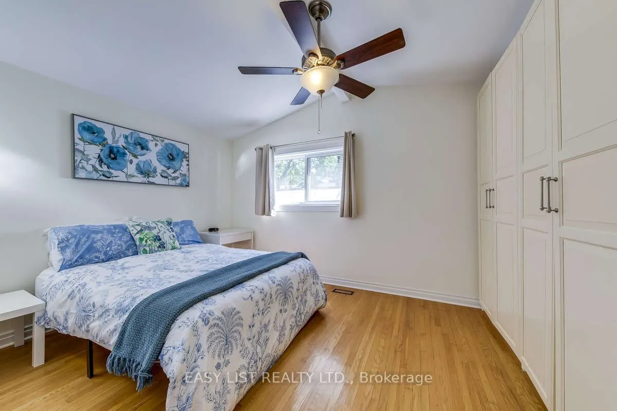 2598 Chalkwell Close