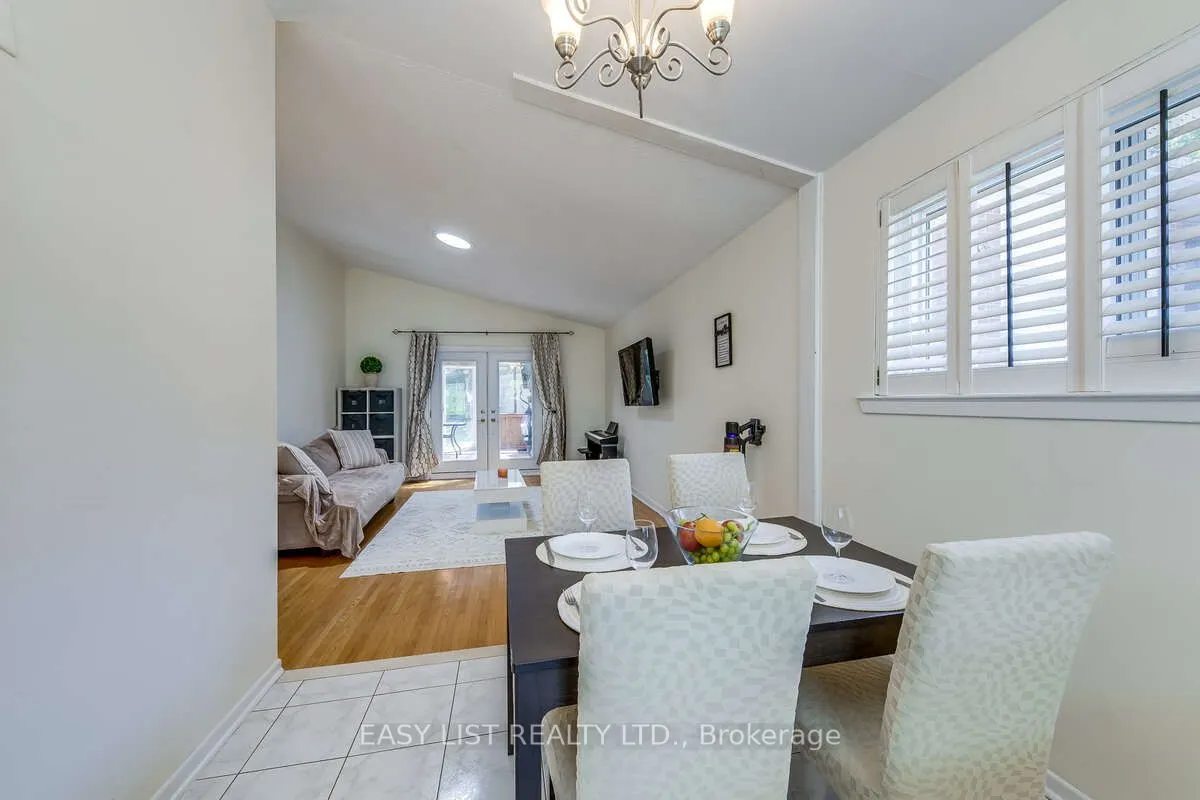 2598 Chalkwell Close
