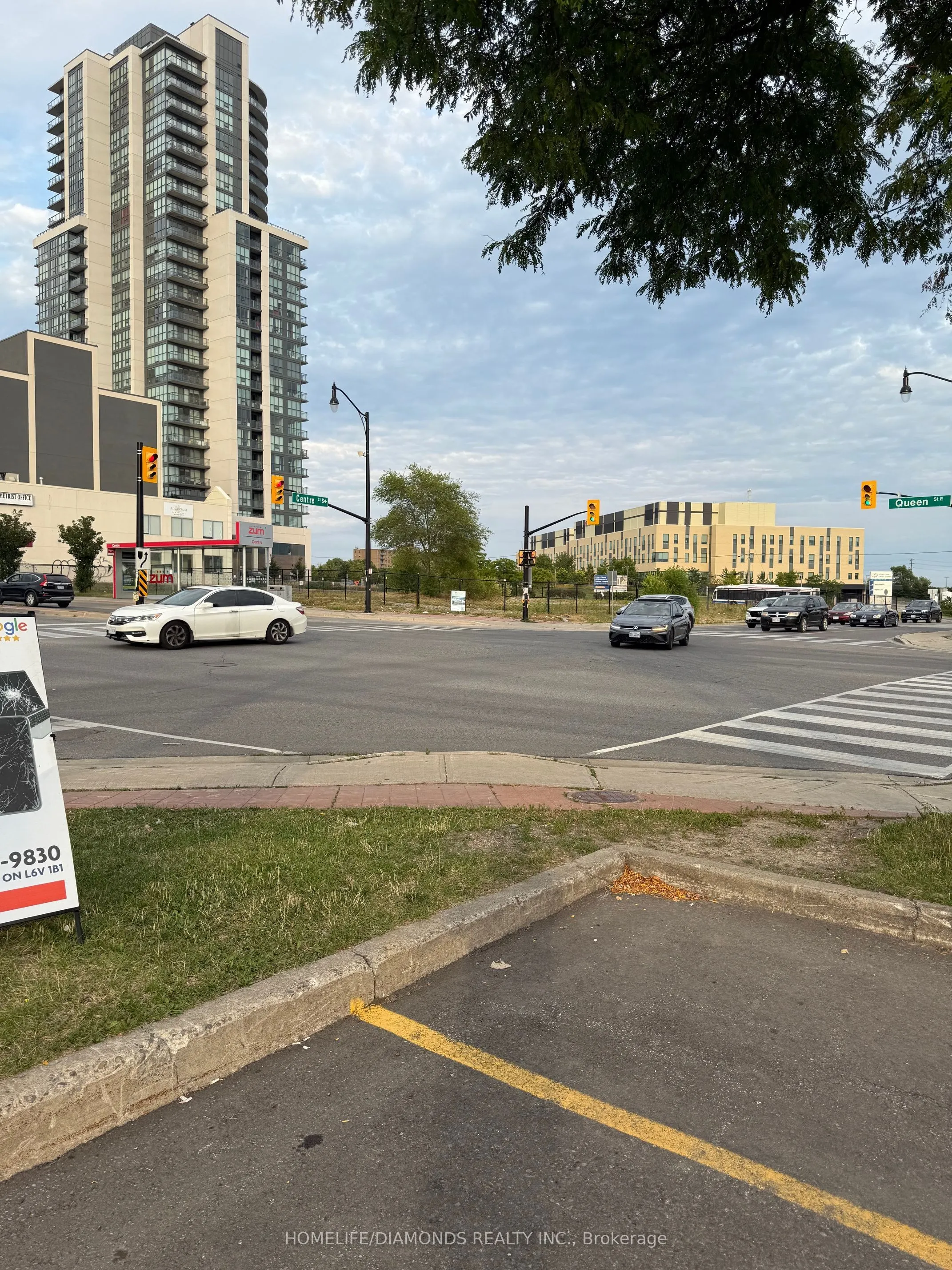 130 Queen Street E, #4