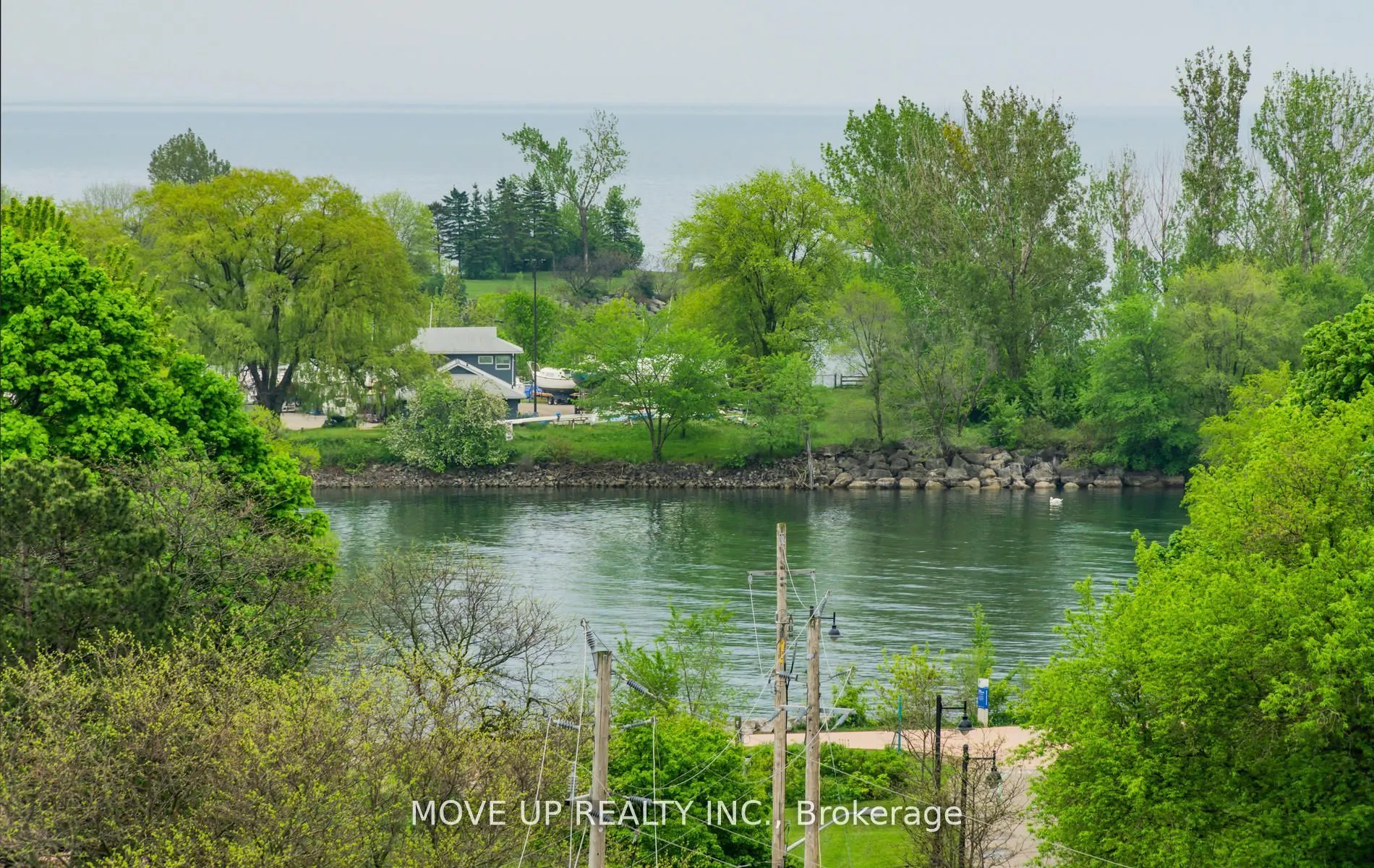 11 Superior Avenue, #807
