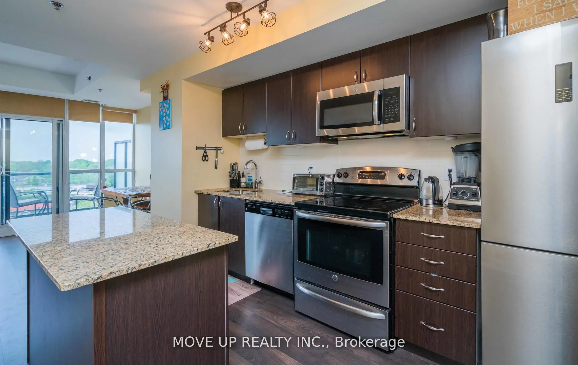 11 Superior Avenue, #807