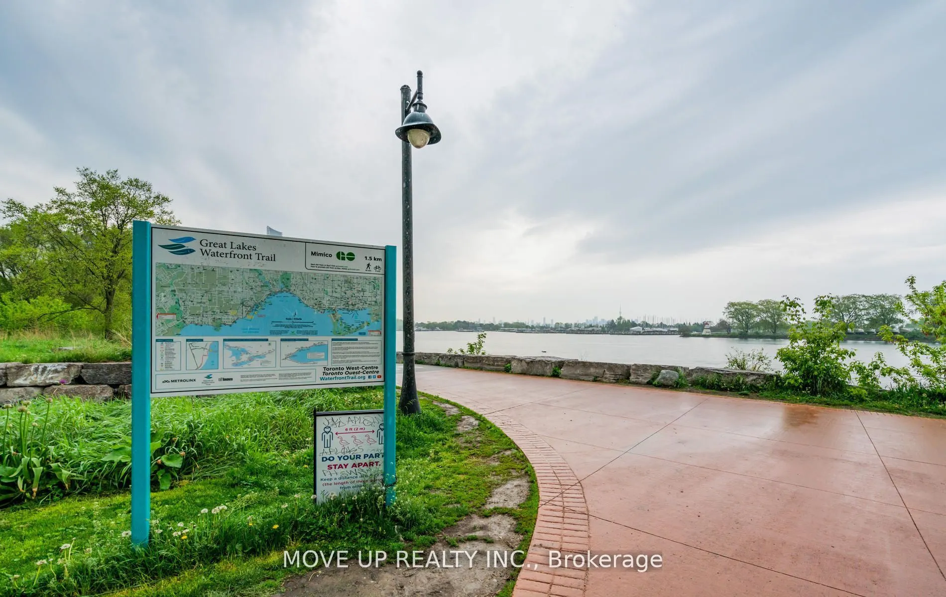 11 Superior Avenue, #807
