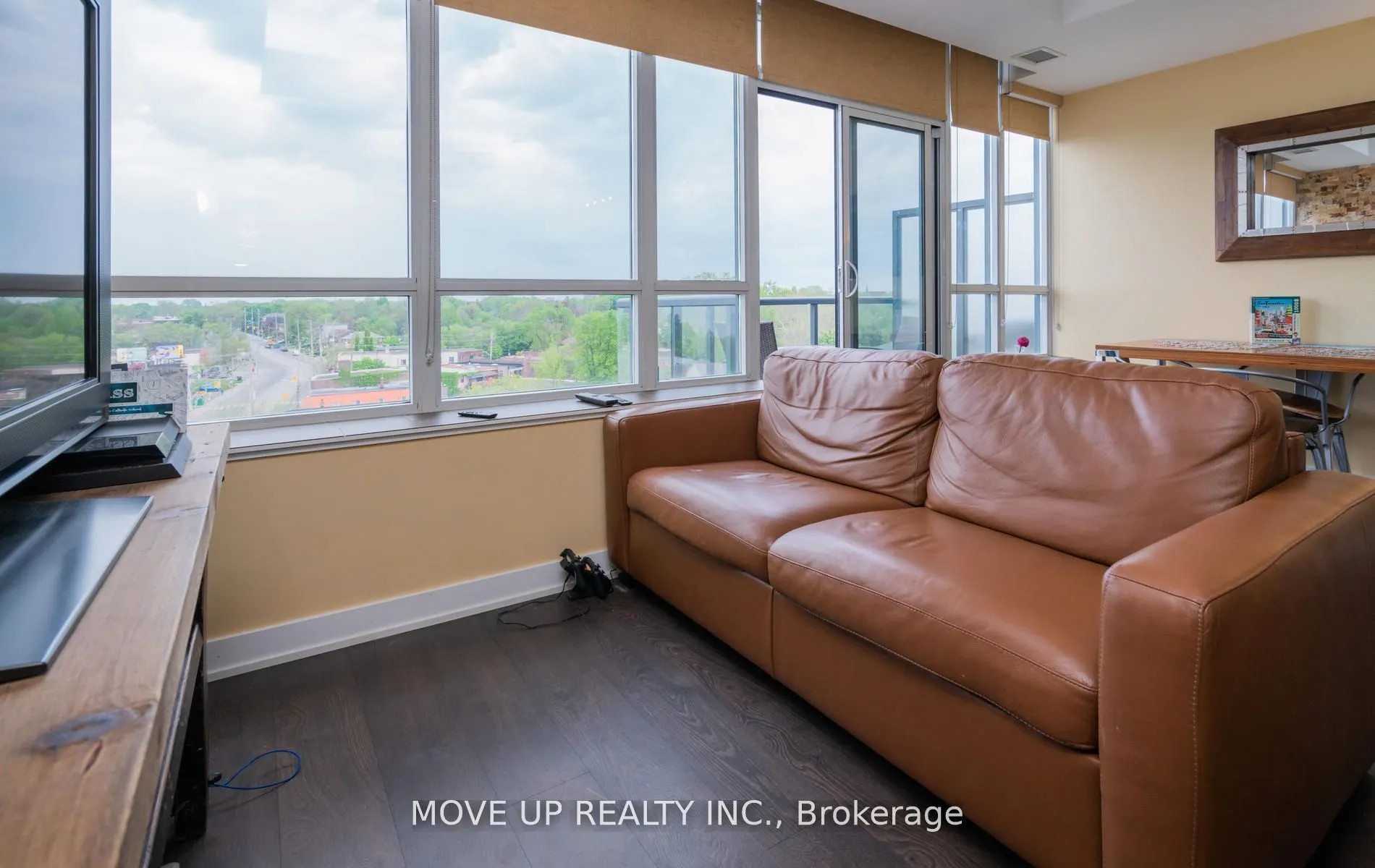 11 Superior Avenue, #807