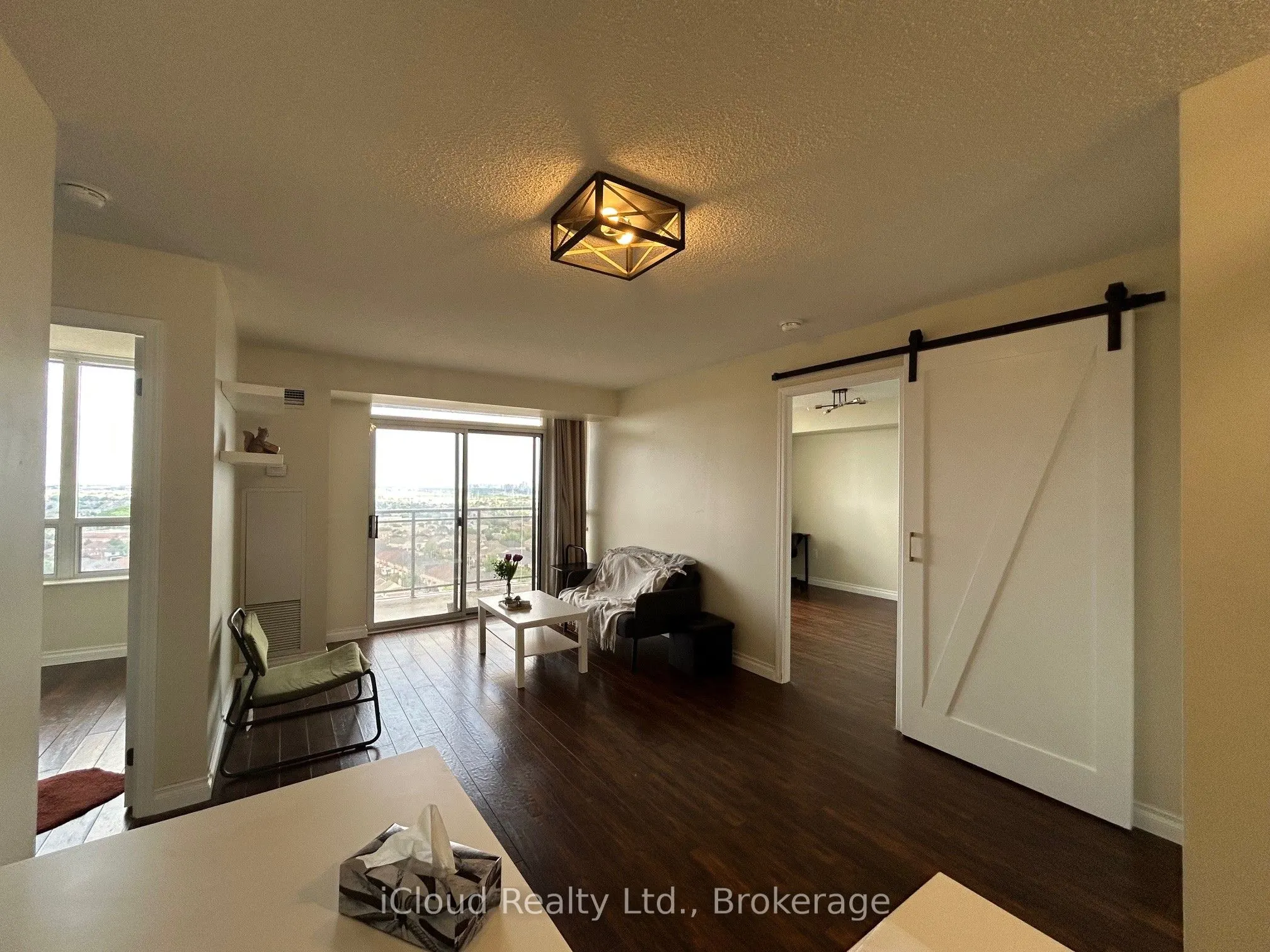 55 Strathaven Drive, #1915