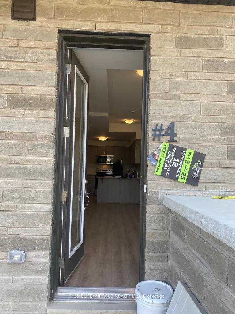 12 Humberwood Boulevard, #4