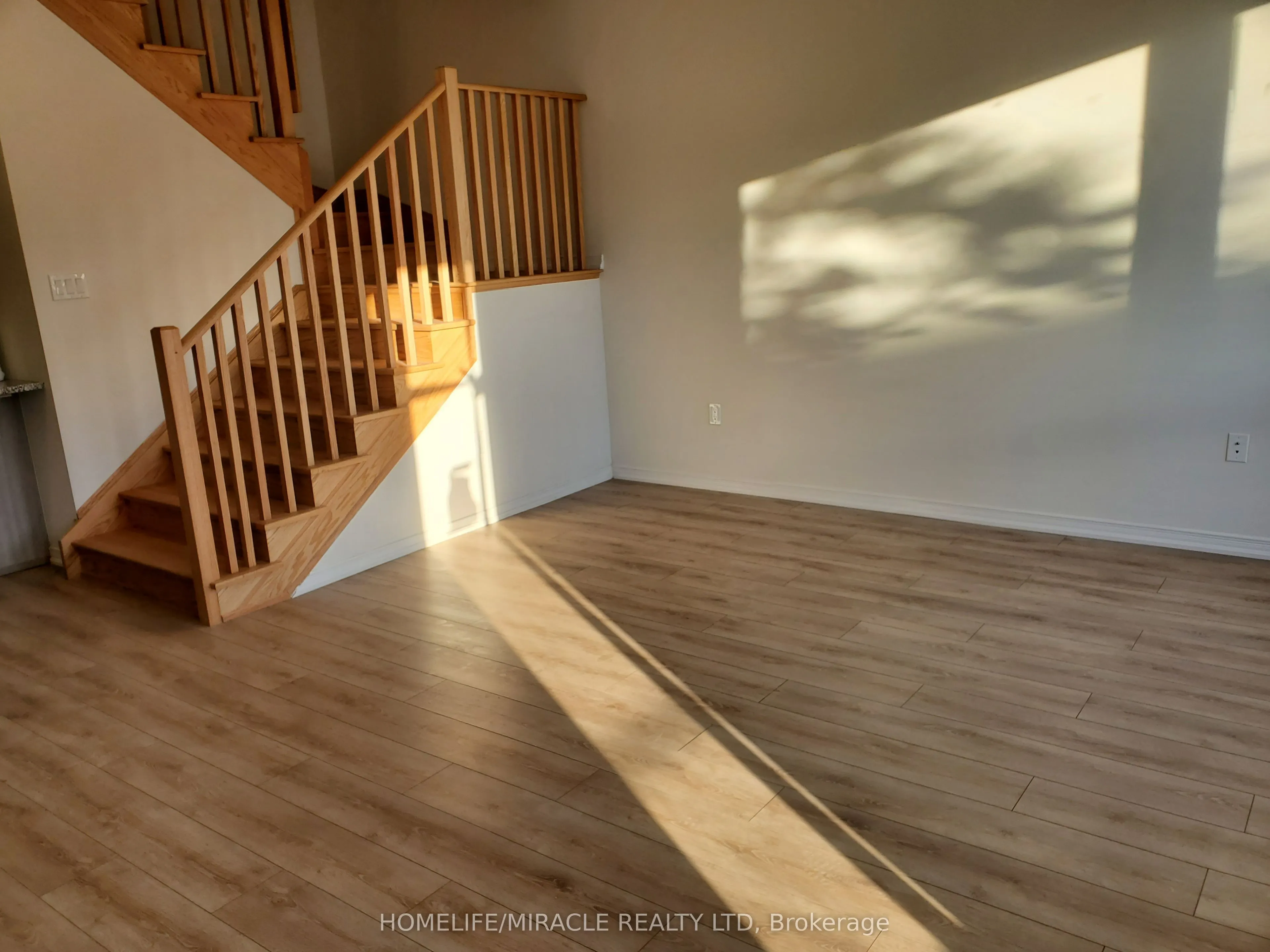 12 Humberwood Boulevard, #4