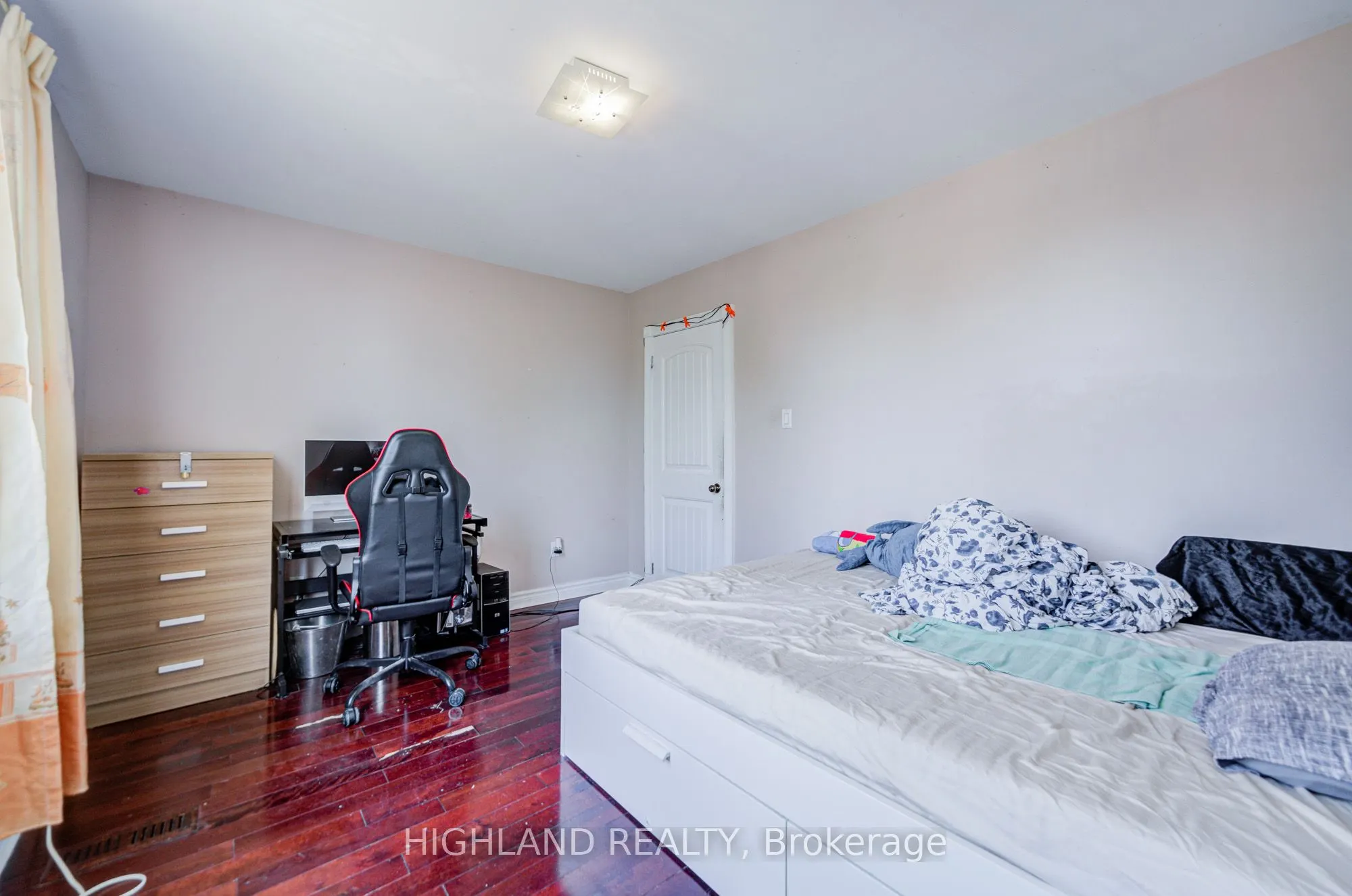 123 Russett Avenue