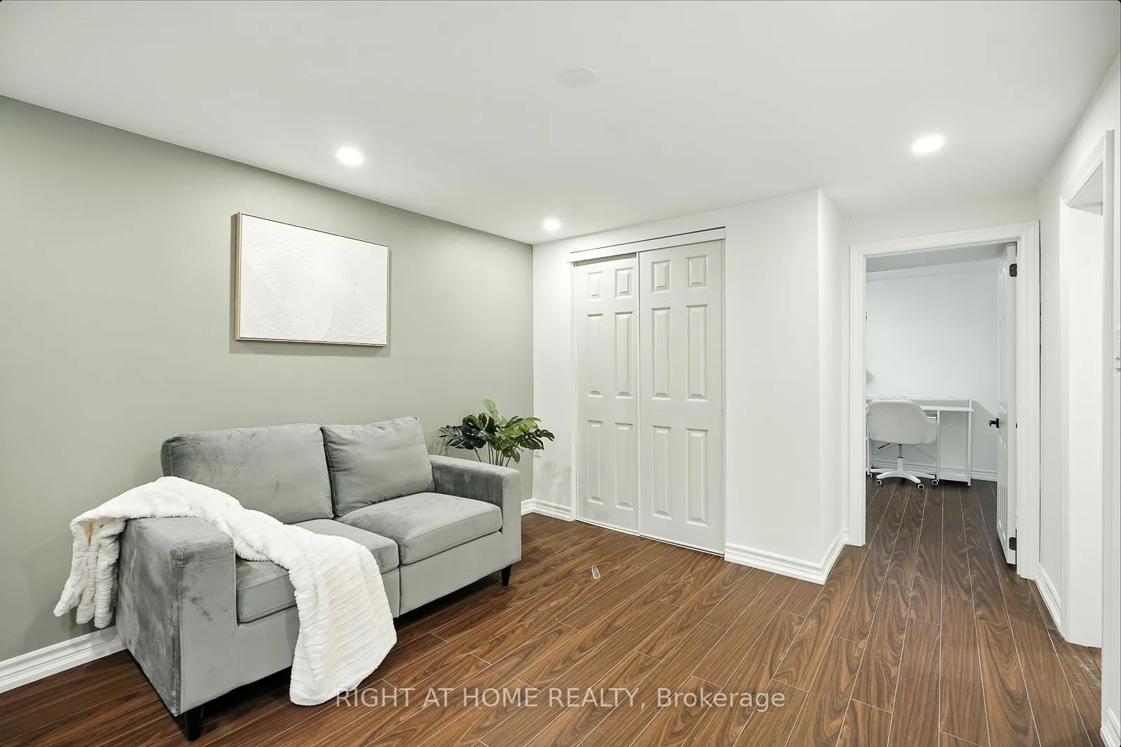 413 Enfield Road
